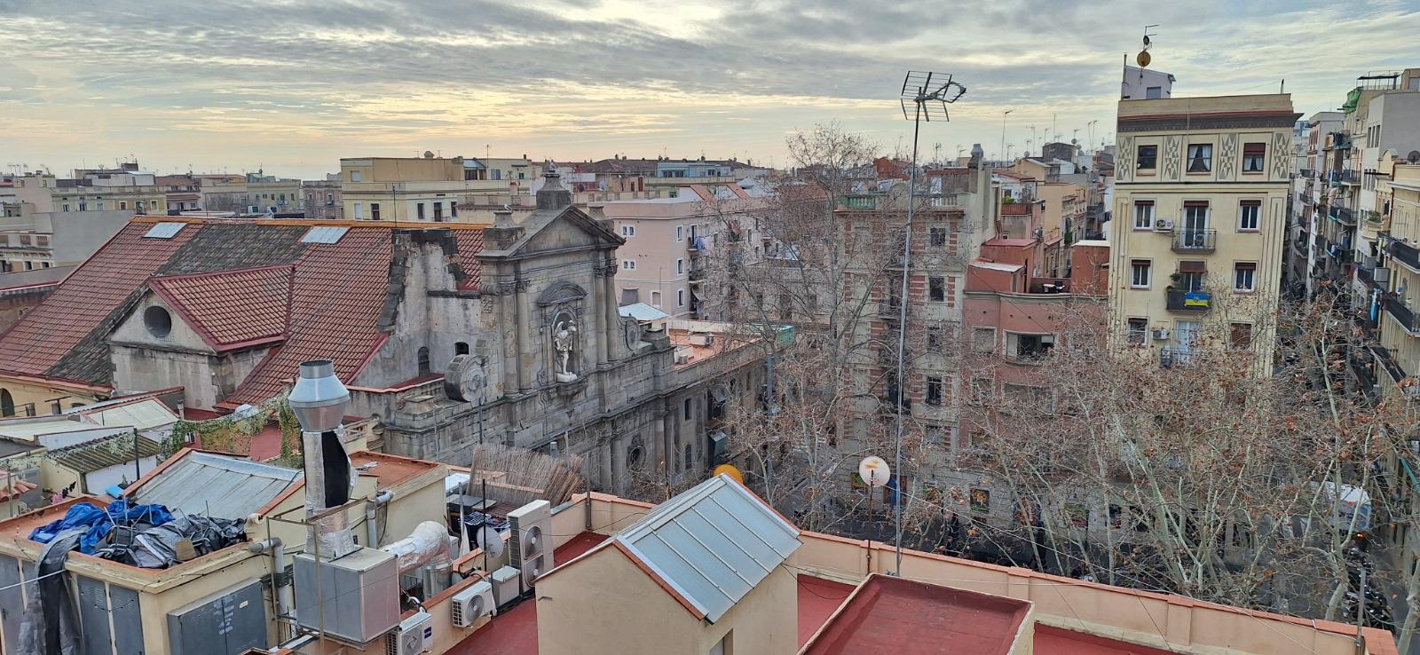 Imagen 1 Planta Baja en venta en Barcelona / Junto a Passeig Joan de Borbó