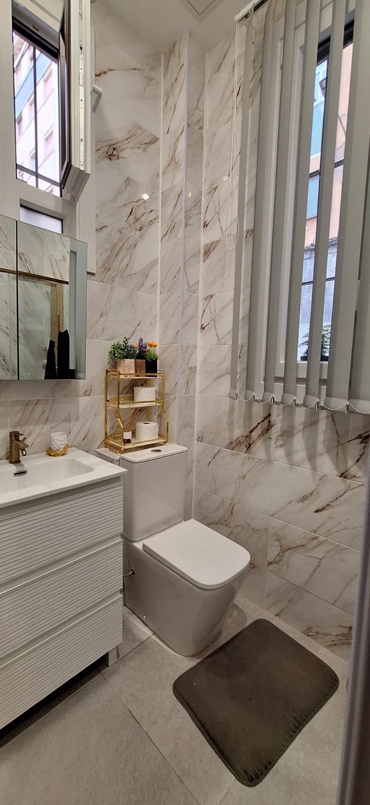 Imagen 13 Planta Baja en venta en Barcelona / Junto a Passeig Joan de Borbó