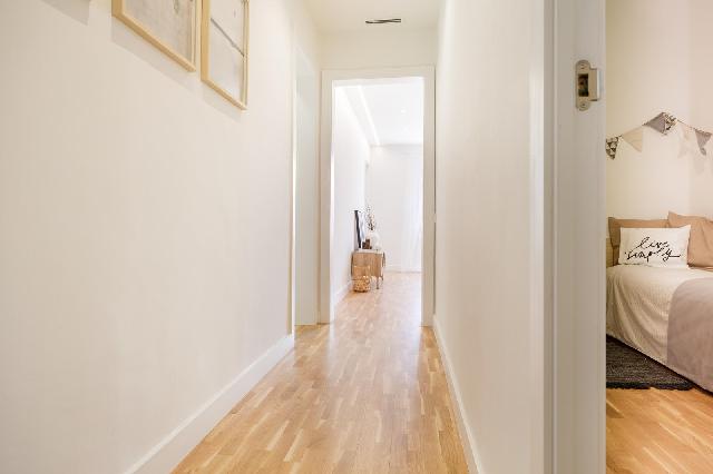 Imagen 14 Inmueble 303055 - Piso en venta en Barcelona / Próximo al Cuartel del Bruc