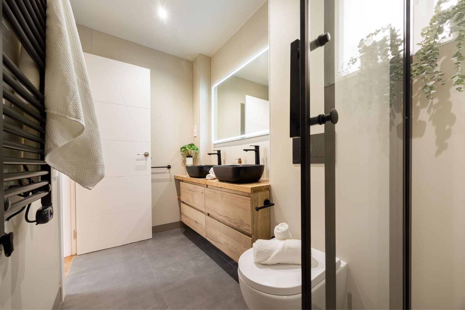 Imagen 7 Piso en venta en Barcelona / Próximo al Cuartel del Bruc