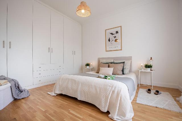 Imagen 4 Inmueble 303055 - Piso en venta en Barcelona / Próximo al Cuartel del Bruc