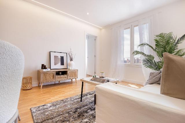 Imagen 15 Inmueble 303055 - Piso en venta en Barcelona / Próximo al Cuartel del Bruc