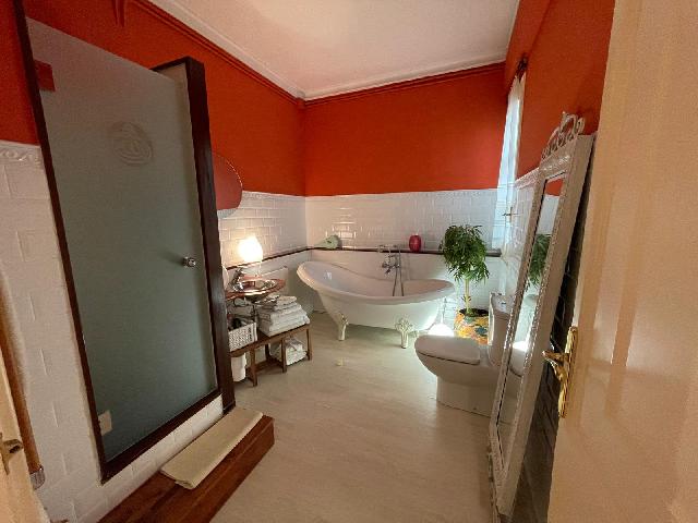 Imagen 10 Inmueble 303877 - Ático en venta en Barcelona / Enfrente Mercat Ninot con Villarroel