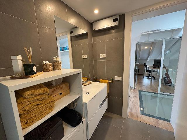 Imagen 4 Inmueble 155571 - Dúplex en venta en Sabadell / Dúplex en finca histórica, a unos pasos de l´Ajuntament