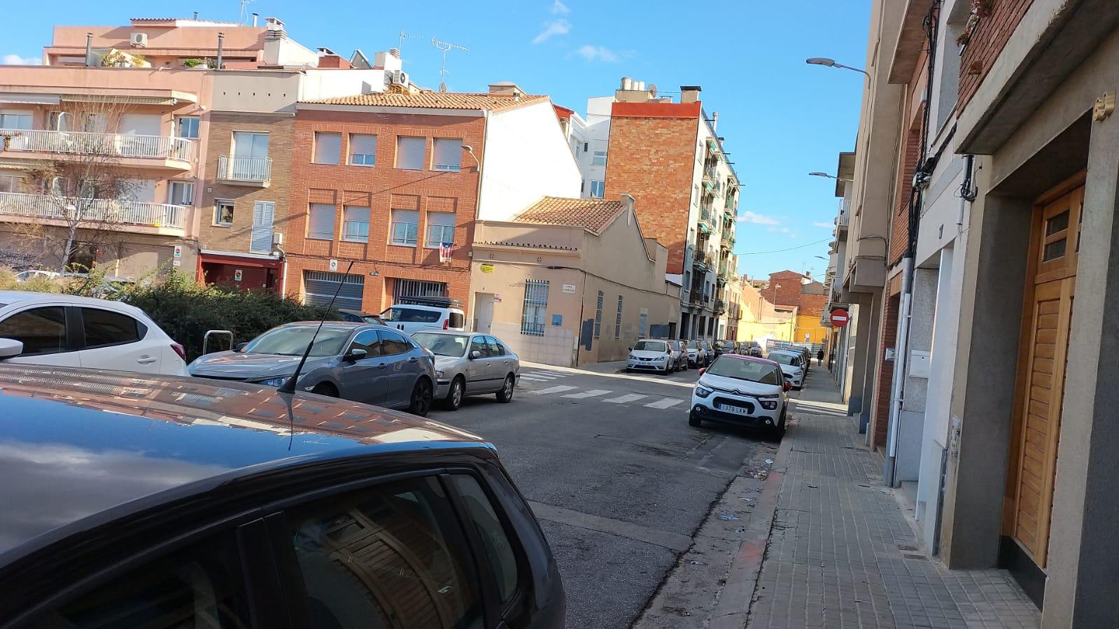 Imagen 4 Solar Urbano en venta en Sabadell / C/ Montllor Pujal