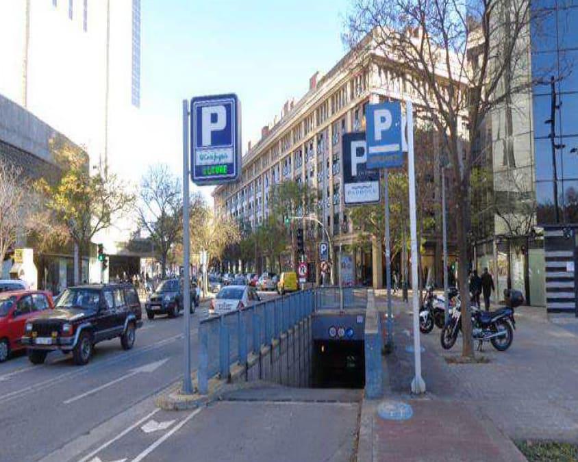 Imagen 4 Parking Coche en venta en Sabadell / Av. Francesc Macia Sabadell junto El Corte Ingles