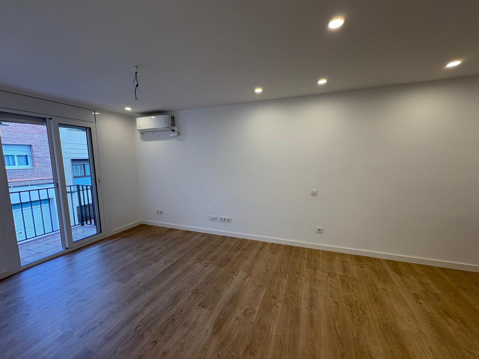 Imagen 5 Piso en venta en Sabadell / Junto a la Plaza Creu Alta