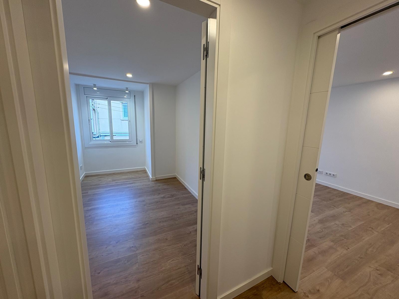 Imagen 2 Piso en venta en Sabadell / Junto a la Plaza Creu Alta