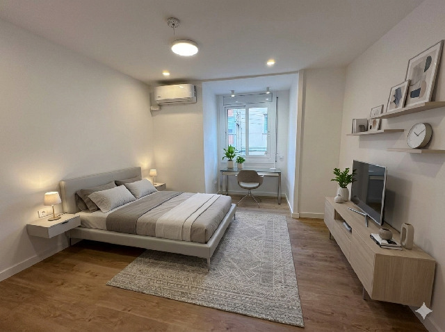 Imagen 2 Inmueble 288440 - Piso en venta en Sabadell / Junto a la Plaza Creu Alta