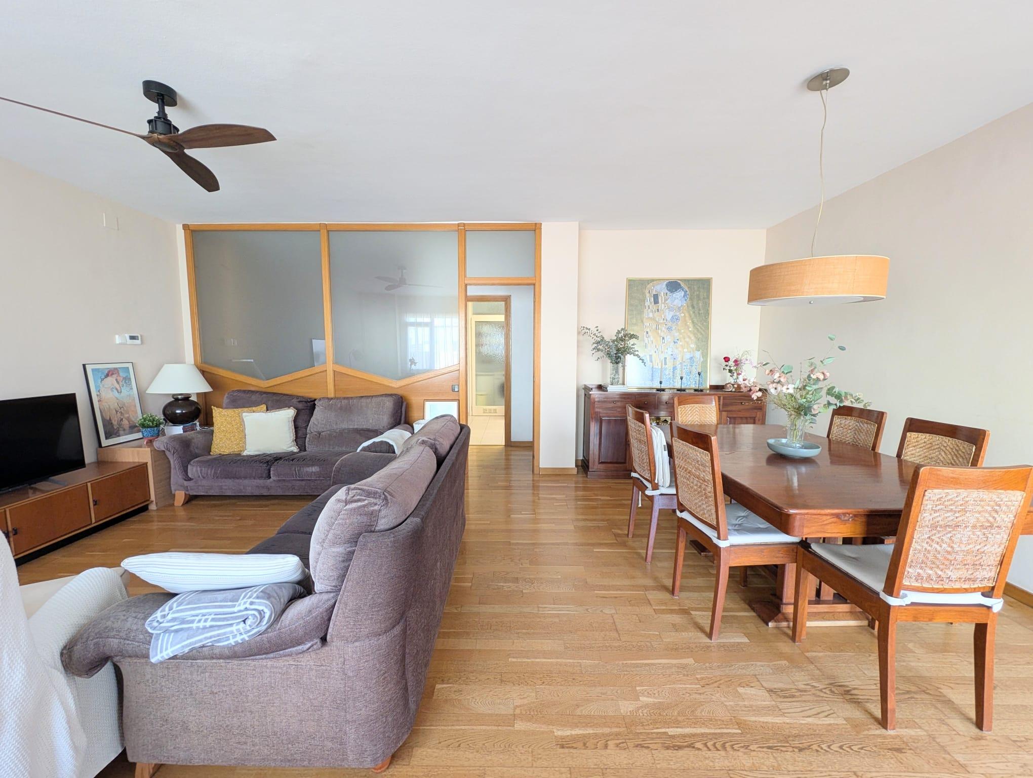 Imagen 1 Piso en venta en Sabadell / Junto a Rambla.