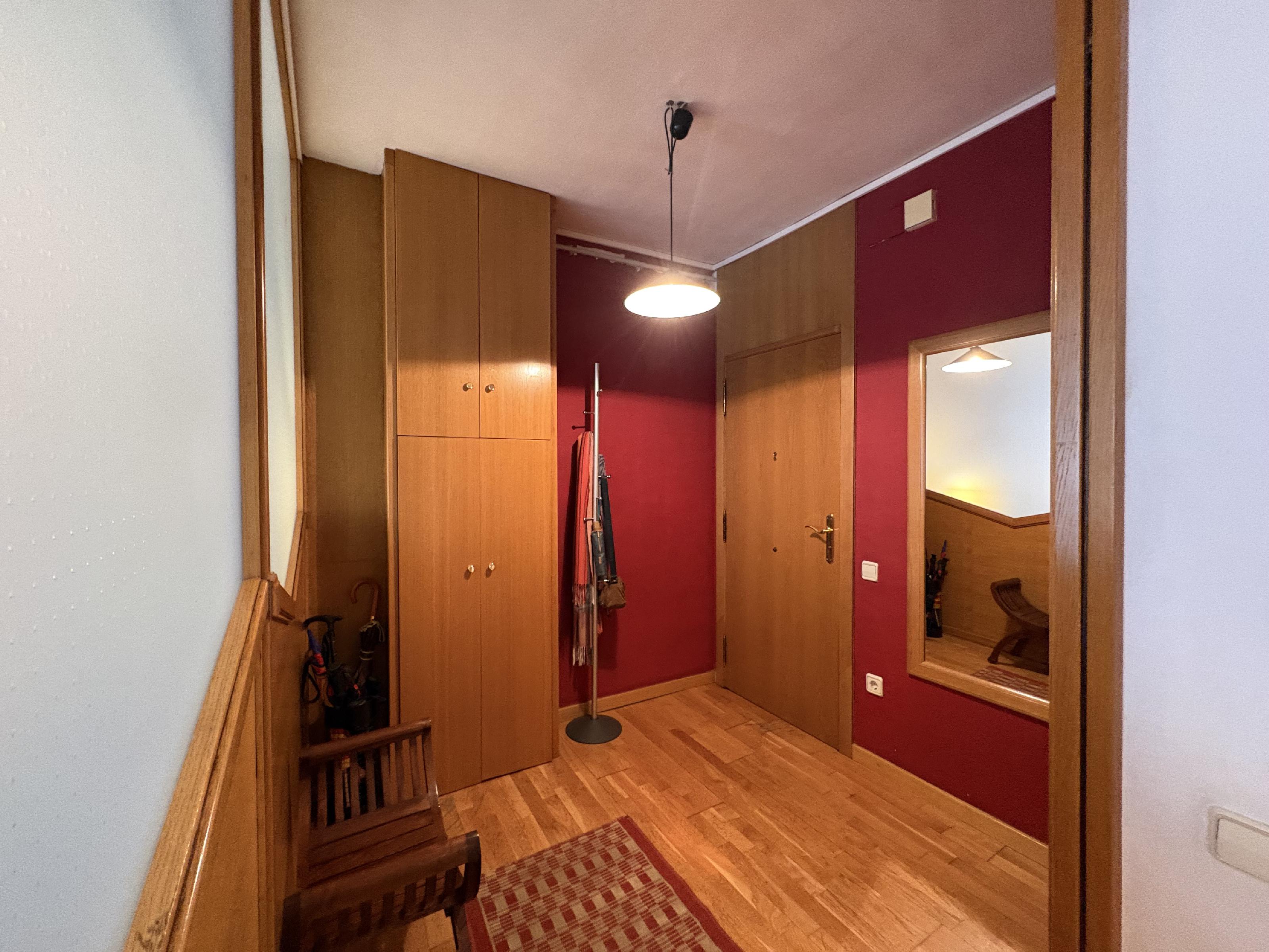 Imagen 26 Piso en venta en Sabadell / Junto a Rambla.