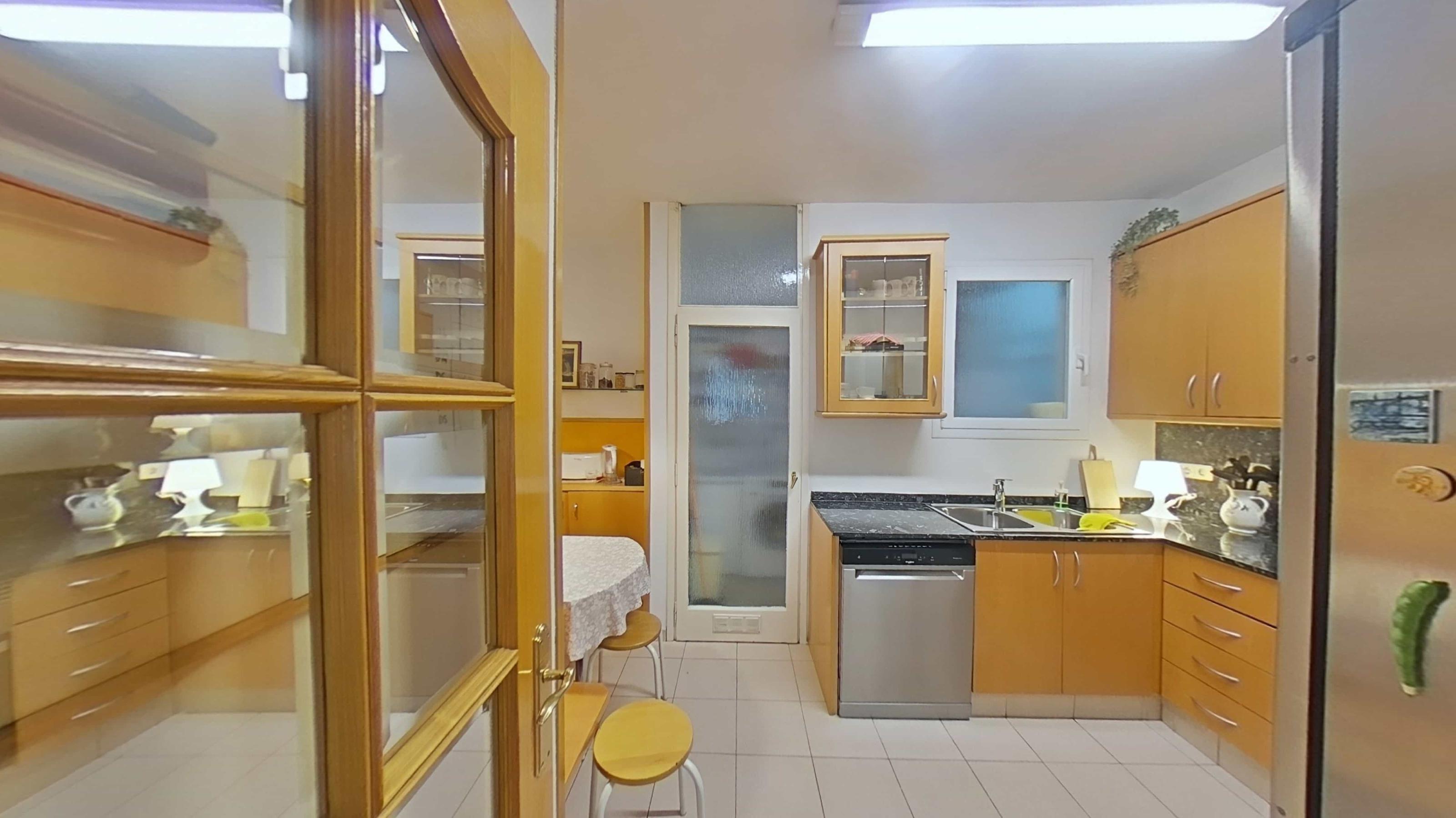 Imagen 8 Piso en venta en Sabadell / Junto a Rambla.