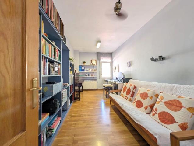 Imagen 10 Inmueble 291646 - Piso en venta en Sabadell / Junto a Rambla.