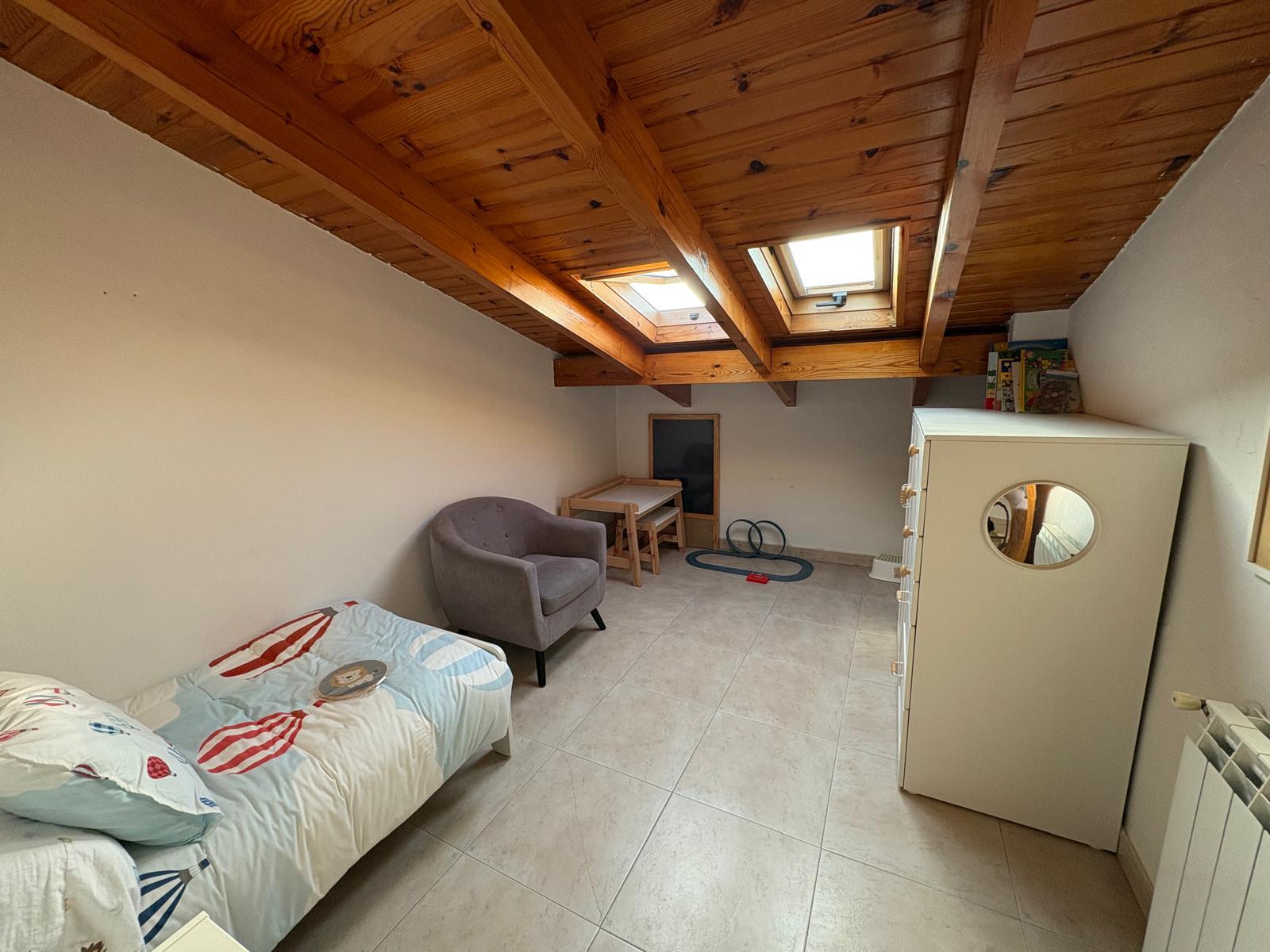 Imagen 10 Dúplex en venta en Parets Del Vallès / Dúplex con terraza a un paso del Parc de Cal Jardiner