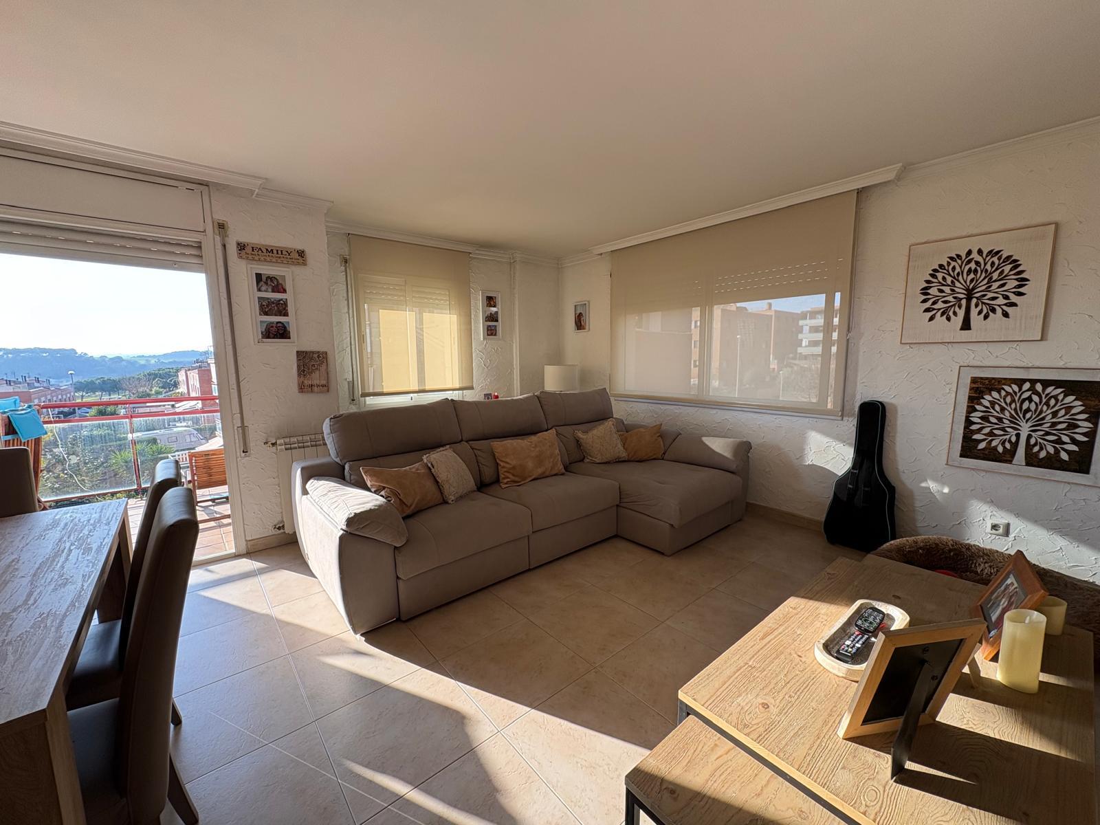 Imagen 3 Dúplex en venta en Parets Del Vallès / Dúplex con terraza a un paso del Parc de Cal Jardiner
