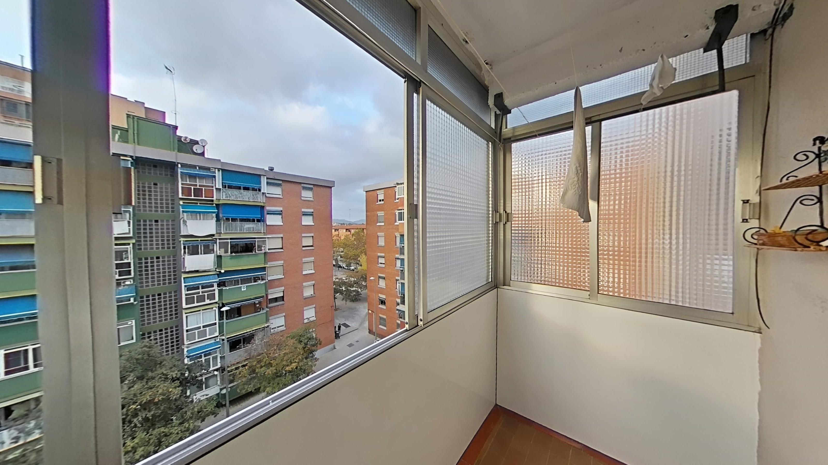 Imagen 1 Piso en venta en Sabadell / Jto. a una de las mejores zonas comerciales de Sabadell