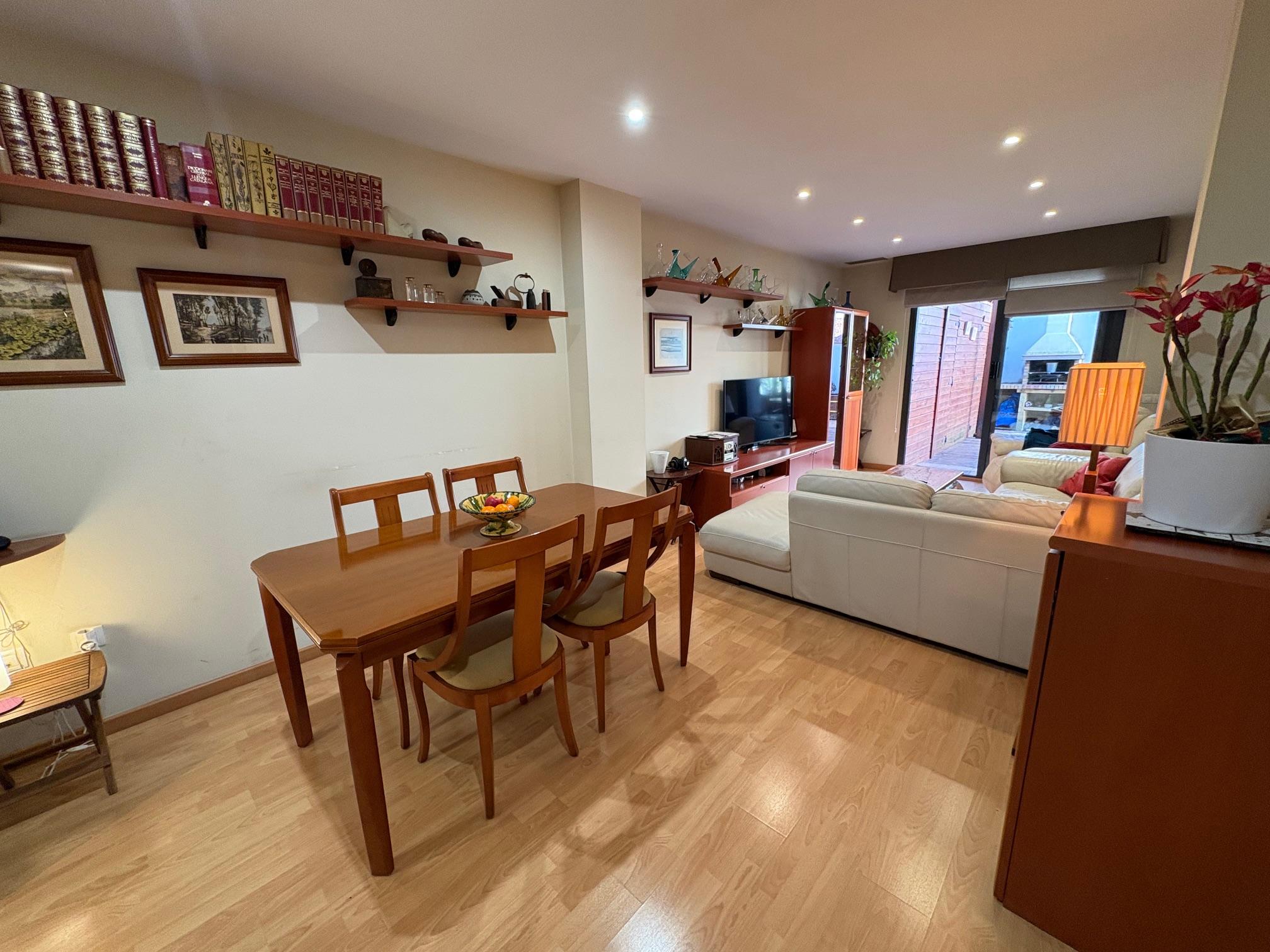 Imagen 2 Planta Baja en venta en Sant Quirze Del Vallès / Espectacular planta a baja a un paso del ...