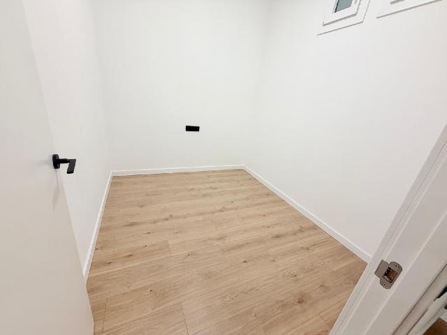 Imagen 7 Inmueble 296774 - Piso en venta en Sabadell / Junto al Passeig Almogavars