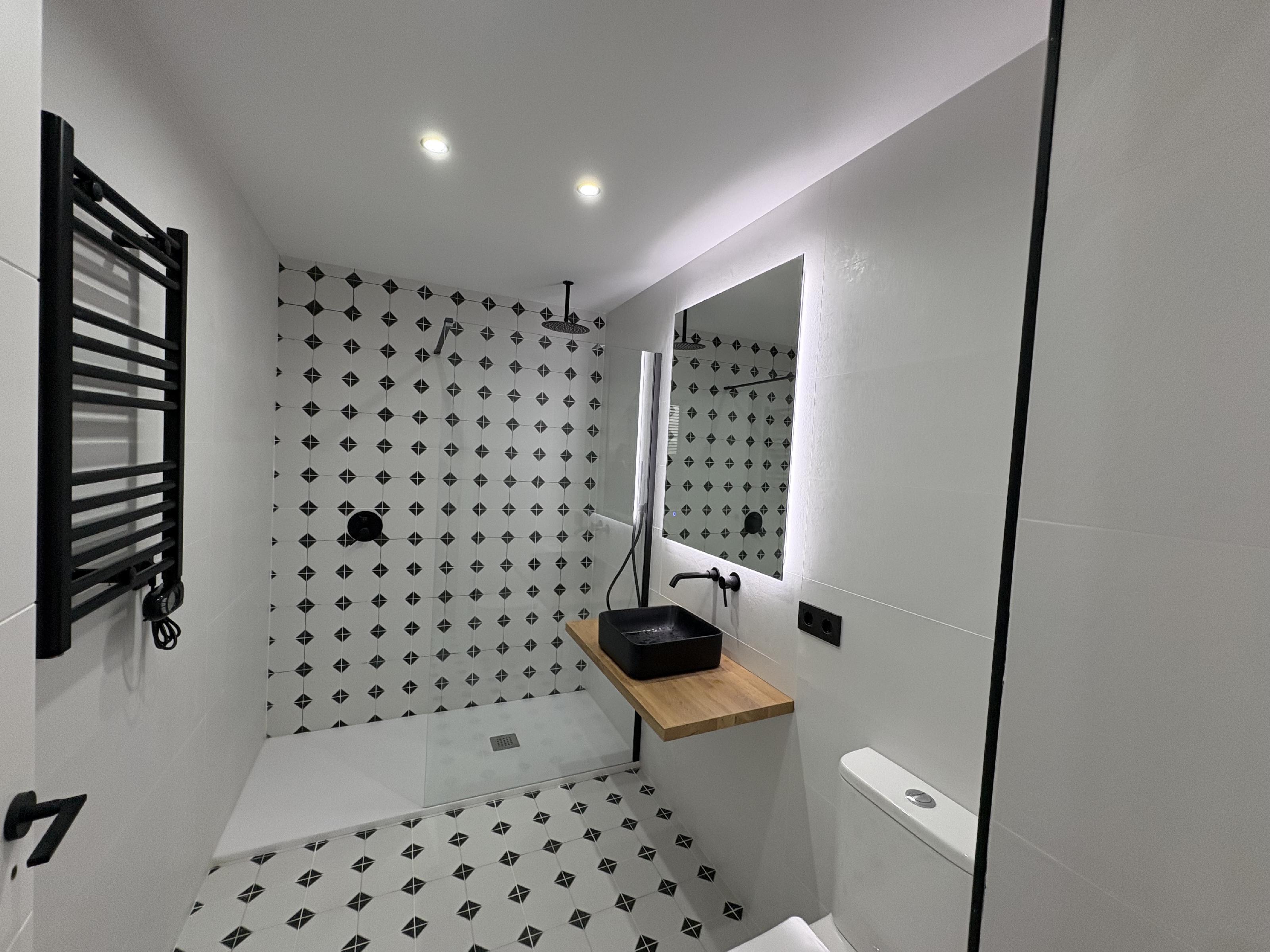 Imagen 19 Planta Baja en venta en Sabadell / Junto a C/ Salut