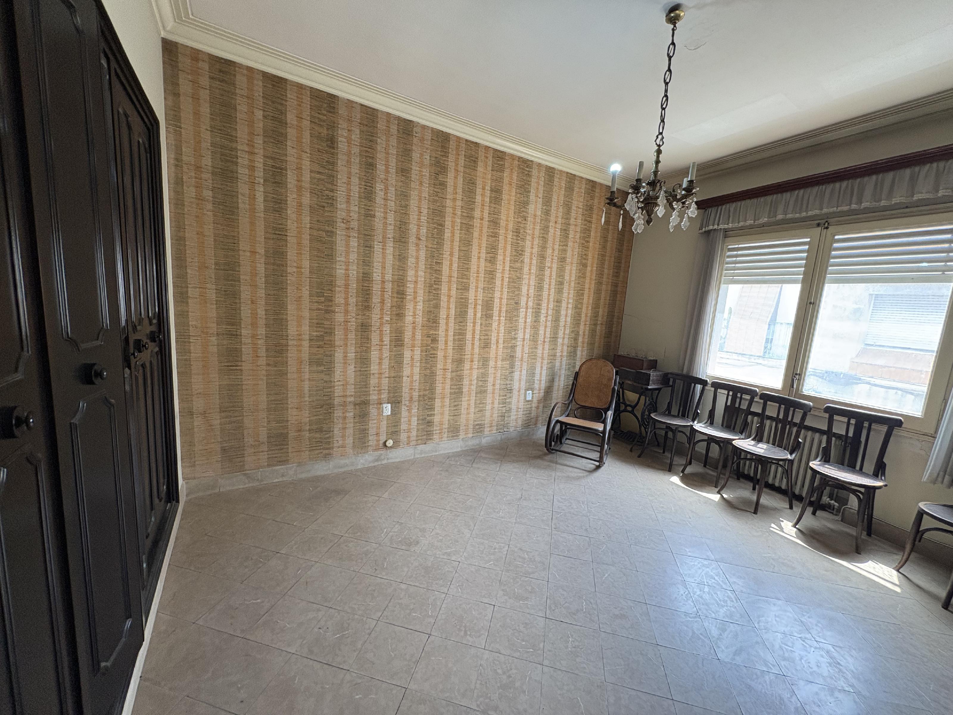 Imagen 12 Casa en venta en Sabadell / A un minuto de la Rambla
