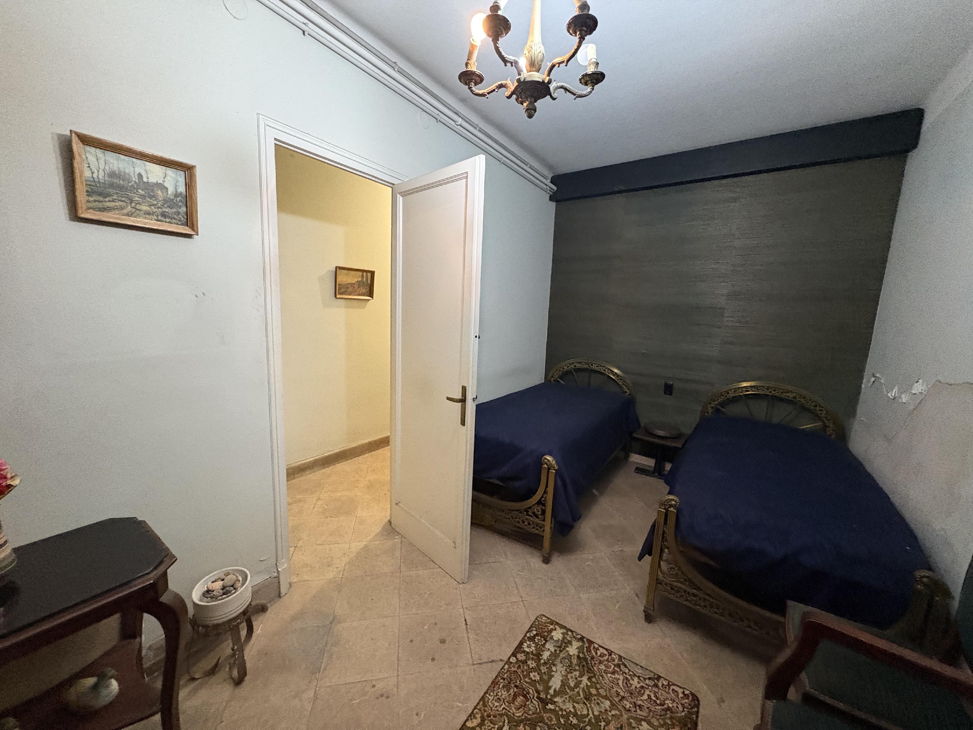 Imagen 13 Casa en venta en Sabadell / A un minuto de la Rambla