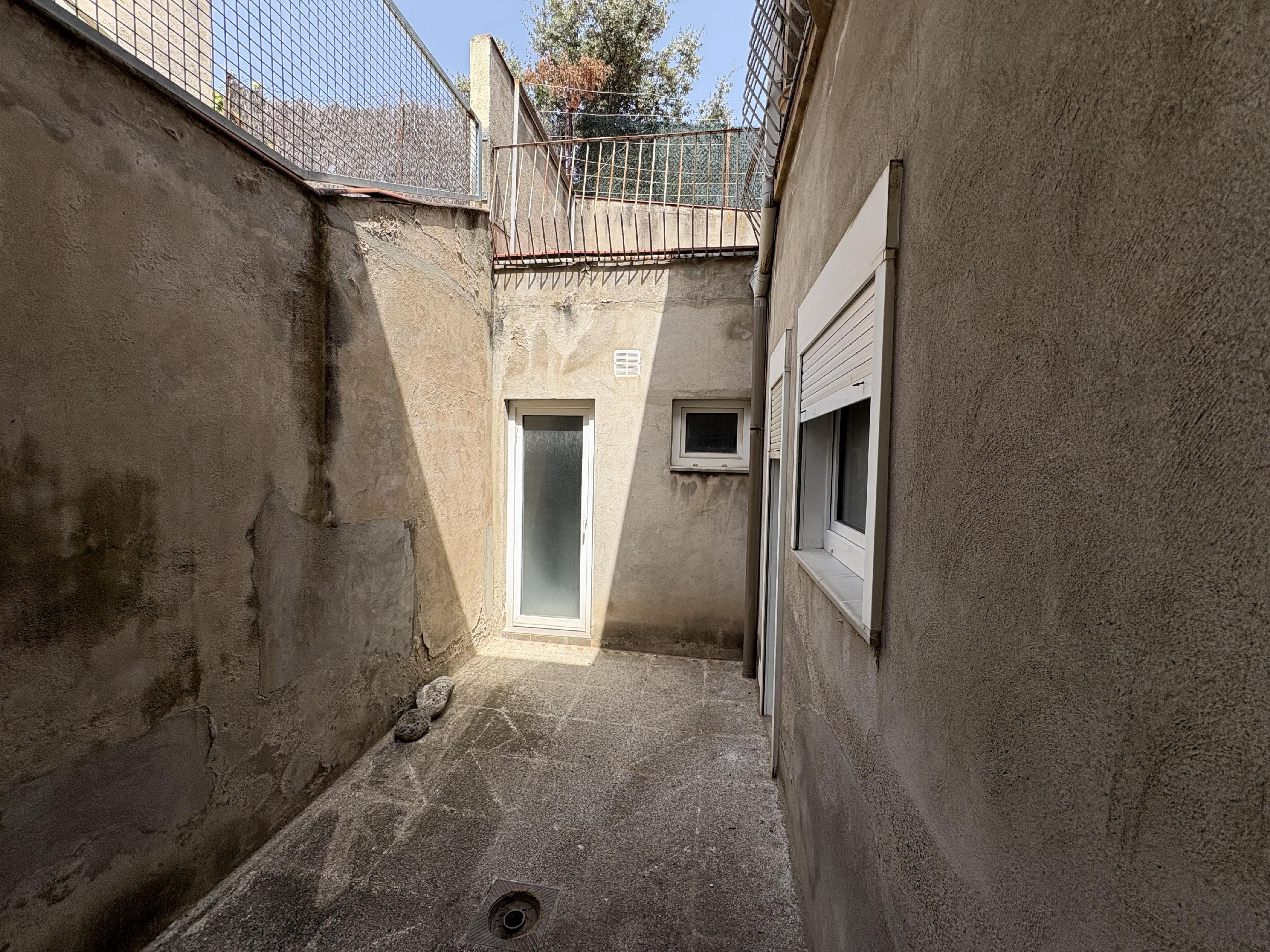 Imagen 5 Casa en venta en Sabadell / A un minuto de la Rambla