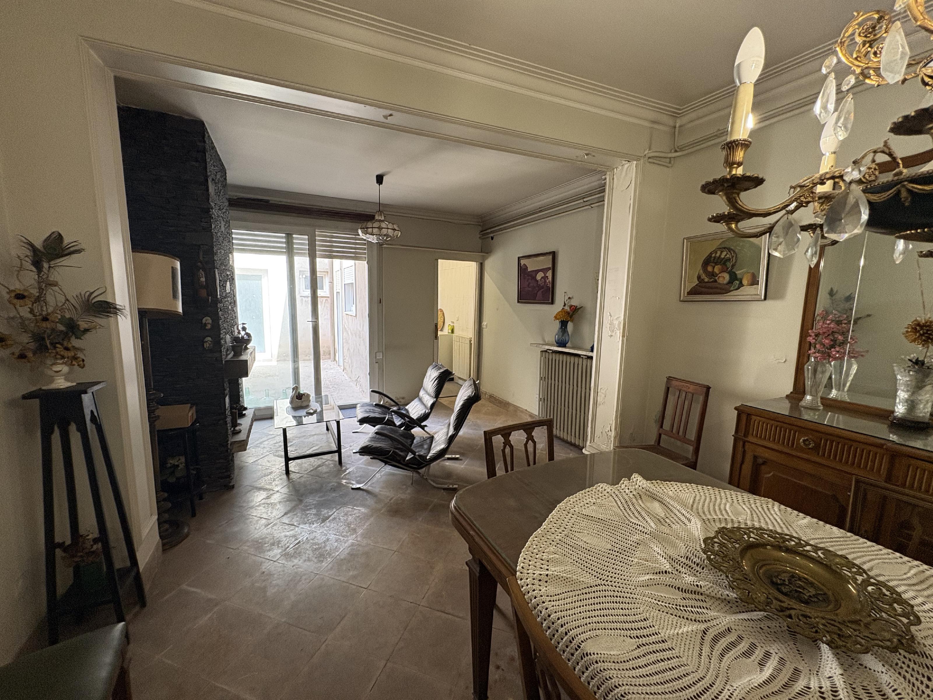 Imagen 2 Casa en venta en Sabadell / A un minuto de la Rambla