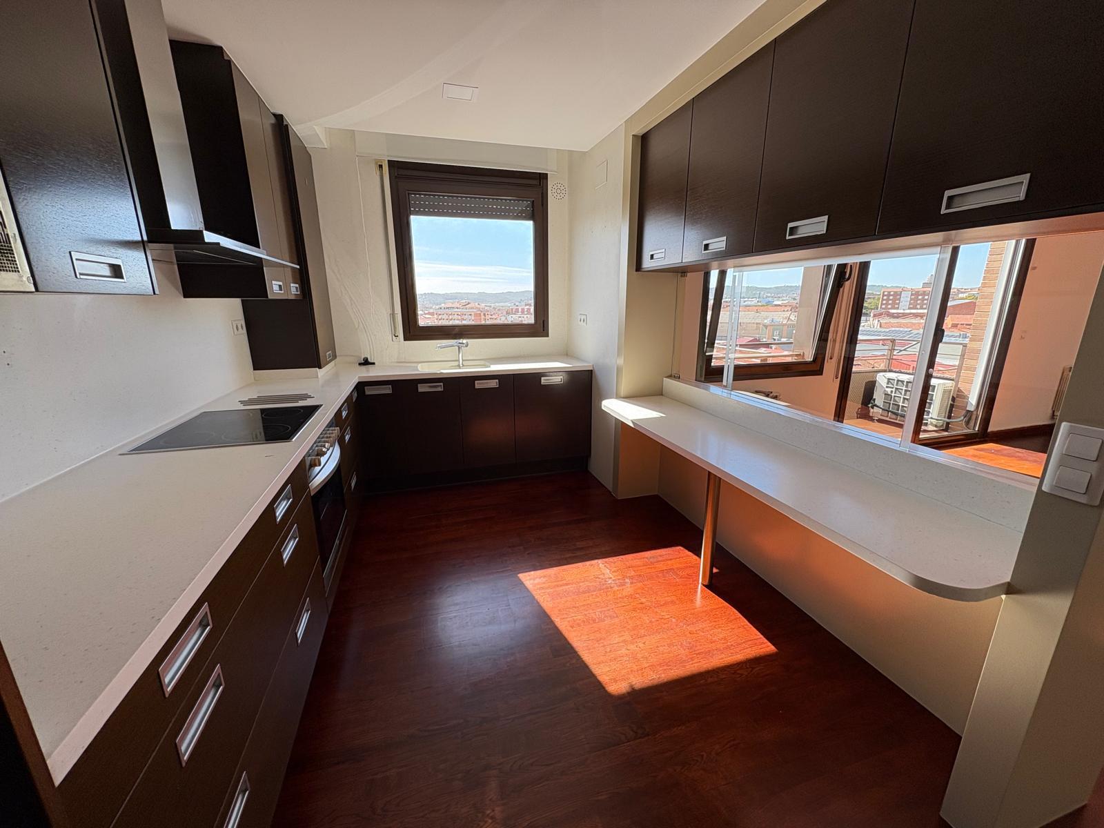 Imagen 8 Piso en alquiler en Sabadell / Junto a la Rda Ponent a 5 minutos de los Fgc de Gracia Imagen 8 Piso en alquiler en Sabadell / Junto a la Rda Ponent a 5 minutos de los Fgc de Gracia