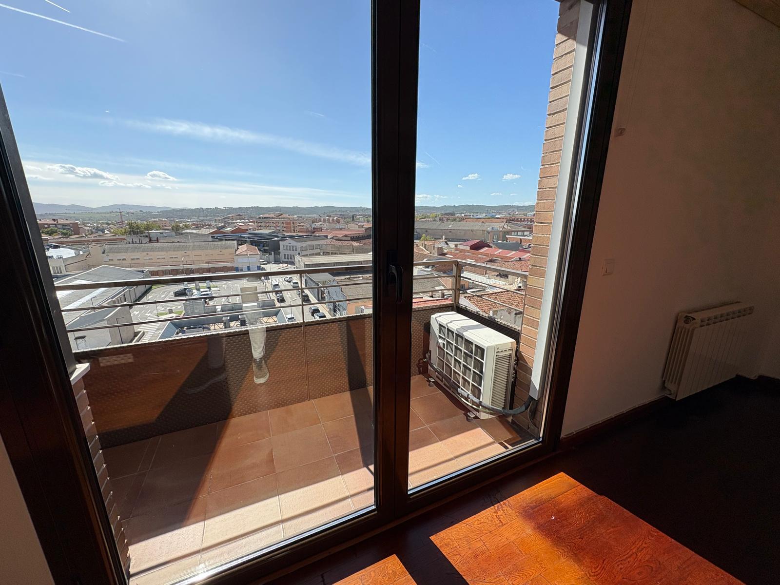 Imagen 12 Piso en alquiler en Sabadell / Junto a la Rda Ponent a 5 minutos de los Fgc de Gracia Imagen 12 Piso en alquiler en Sabadell / Junto a la Rda Ponent a 5 minutos de los Fgc de Gracia