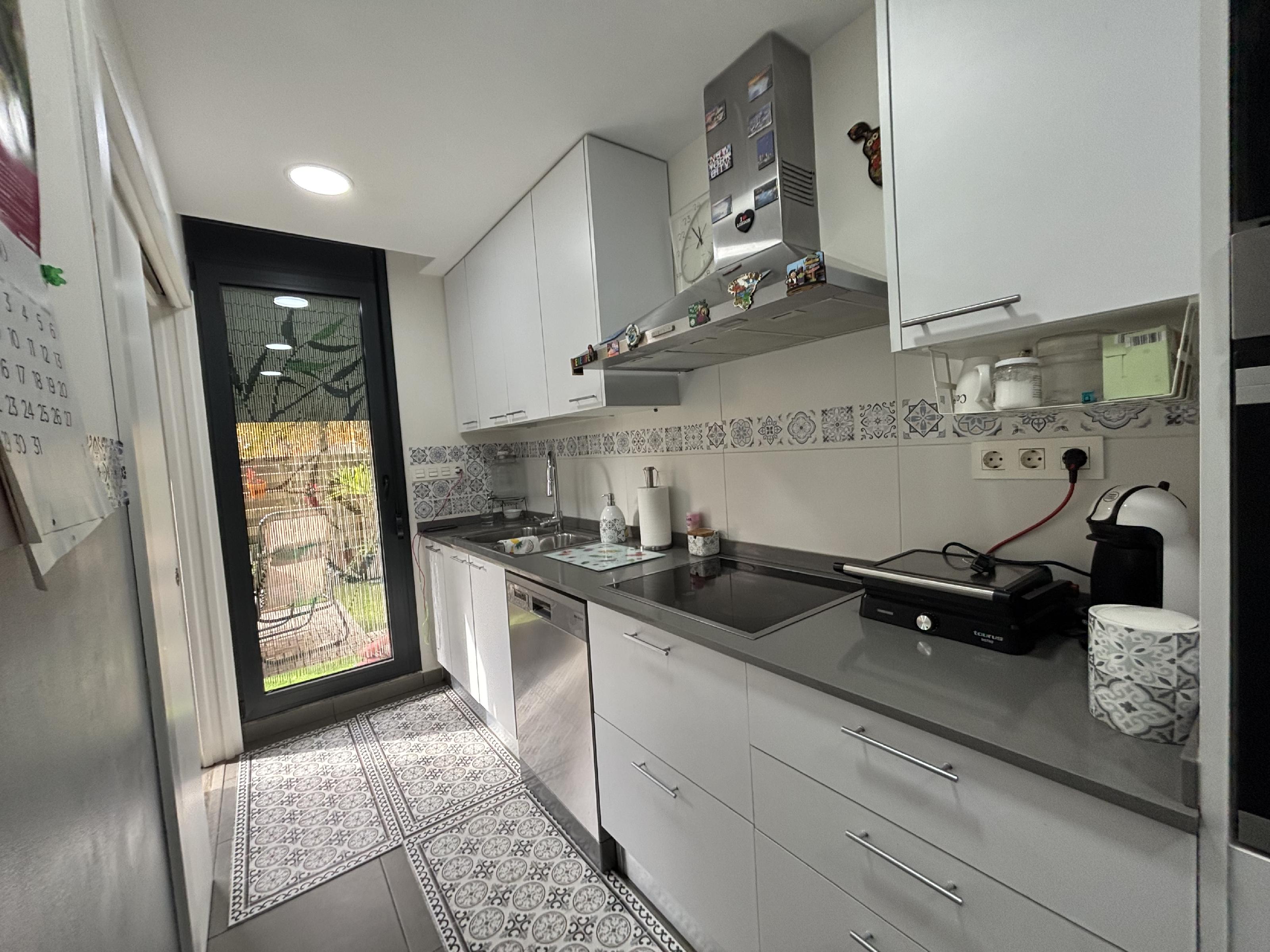 Imagen 3 Piso en venta en Sabadell / Zona Can Gambus, junto mercado.