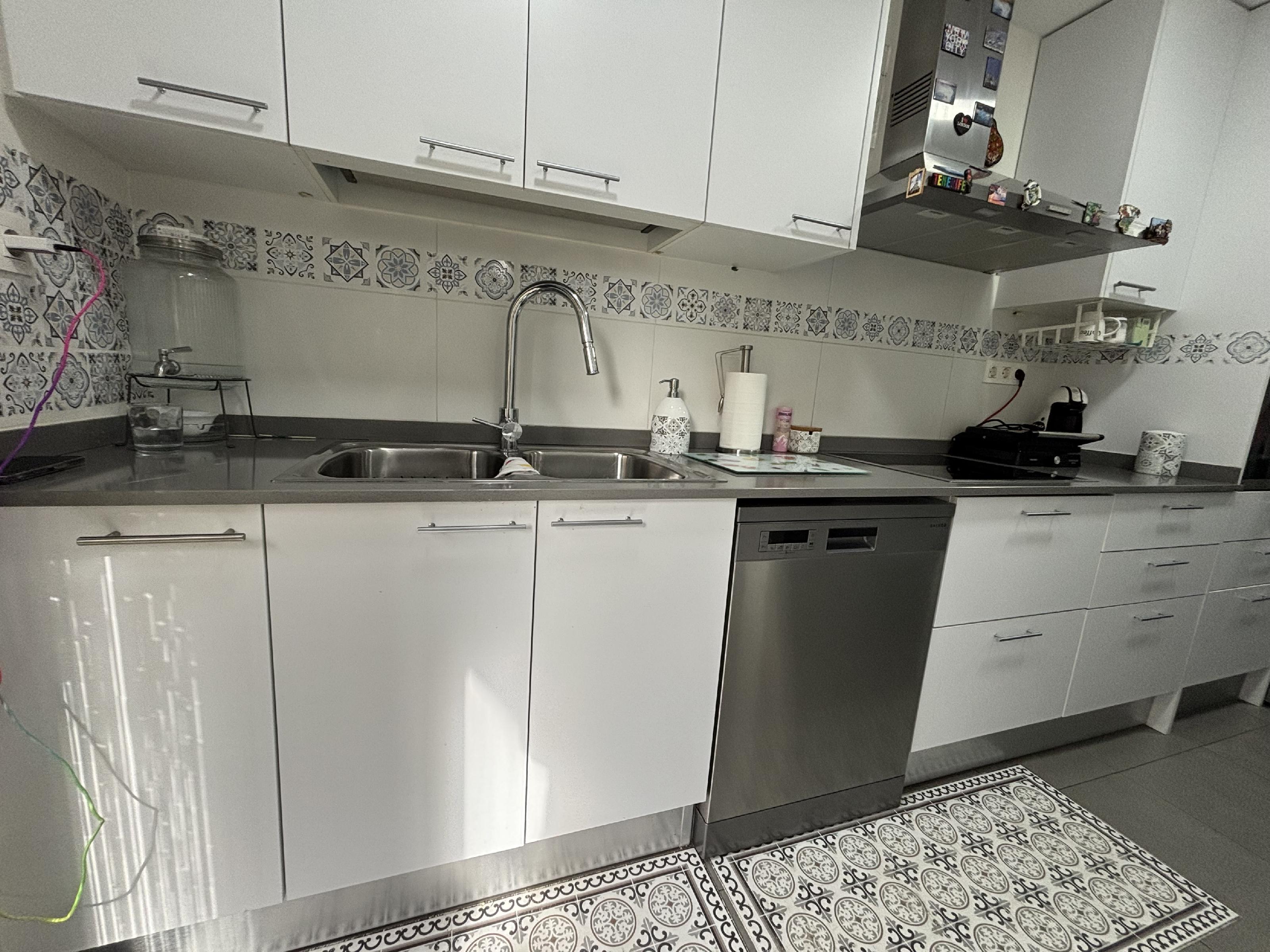 Imagen 4 Piso en venta en Sabadell / Zona Can Gambus, junto mercado.