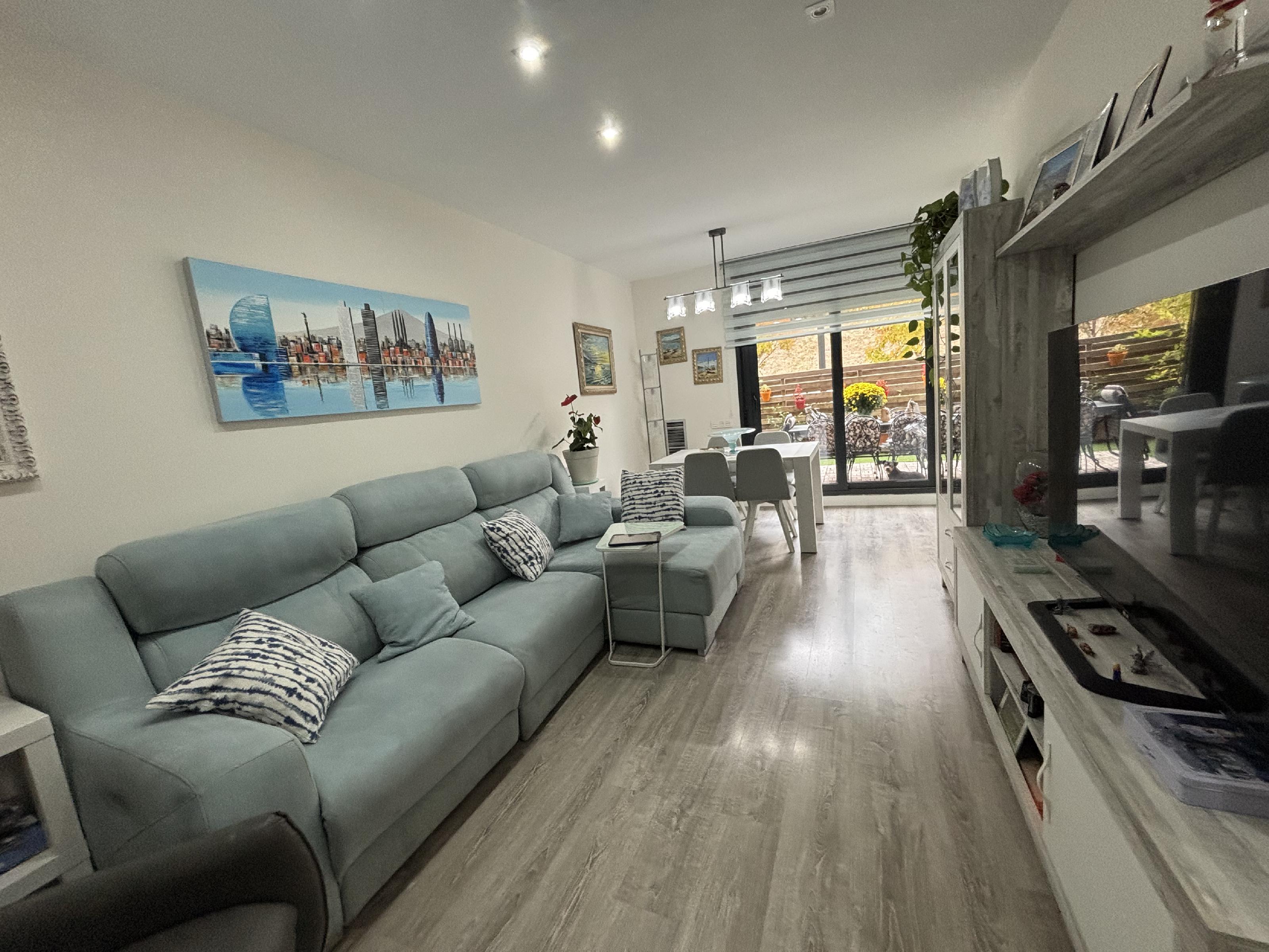 Imagen 2 Piso en venta en Sabadell / Zona Can Gambus, junto mercado.