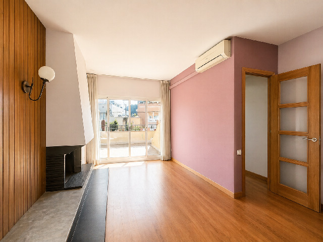 Imagen 3 Inmueble 298121 - Casa en venta en Sabadell / Junto Pl. Marcet y muy cerca de Hospital Taulí