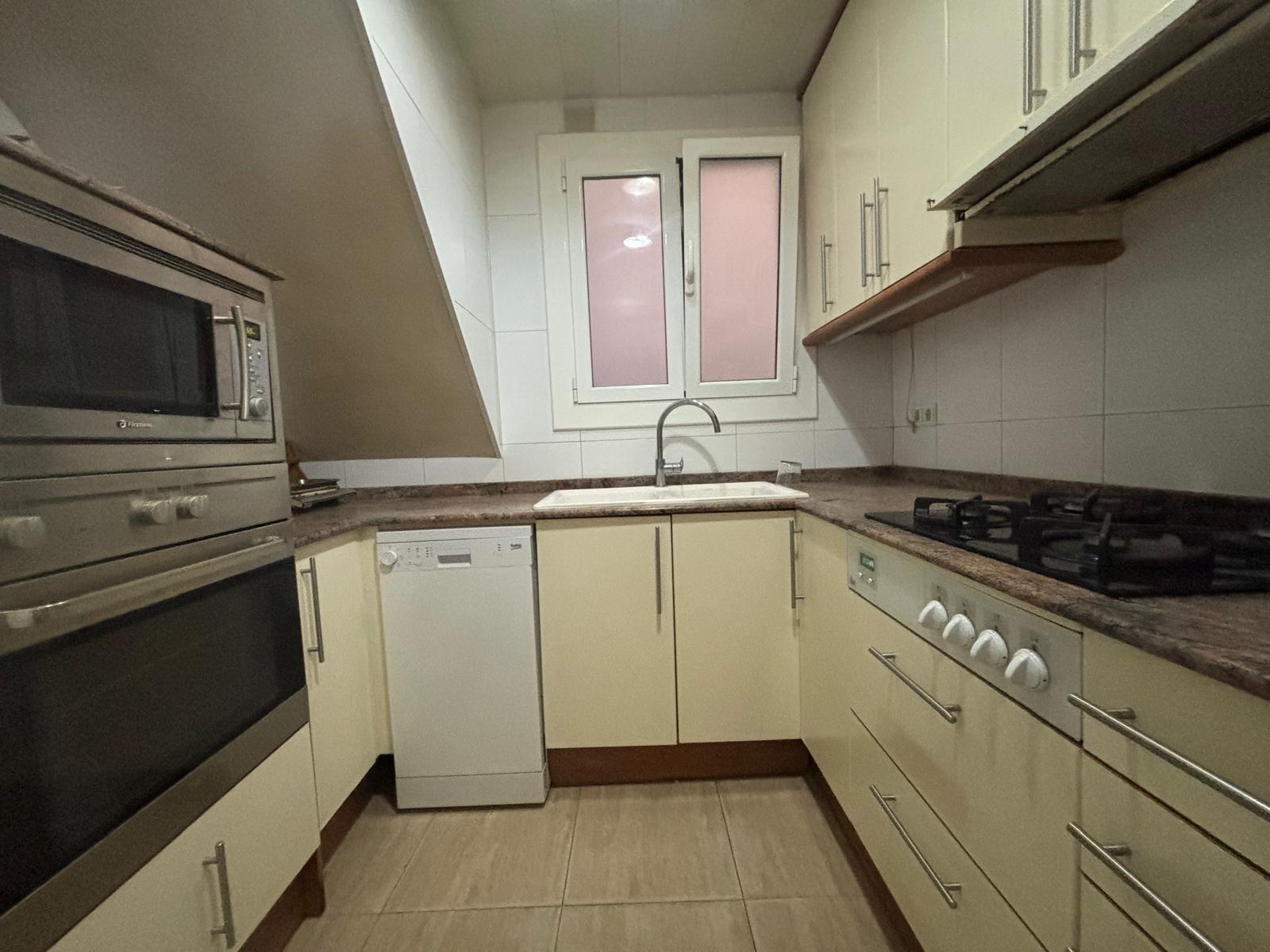 Imagen 12 Casa en venta en Sabadell / Junto Pl. Marcet y muy cerca de Hospital Taulí