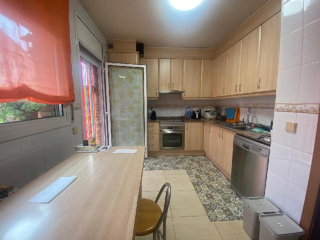 Imagen 2 Inmueble 298148 - Casa en venta en Santa Perpètua De Mogoda / A 3 minutos del cap la Florida 