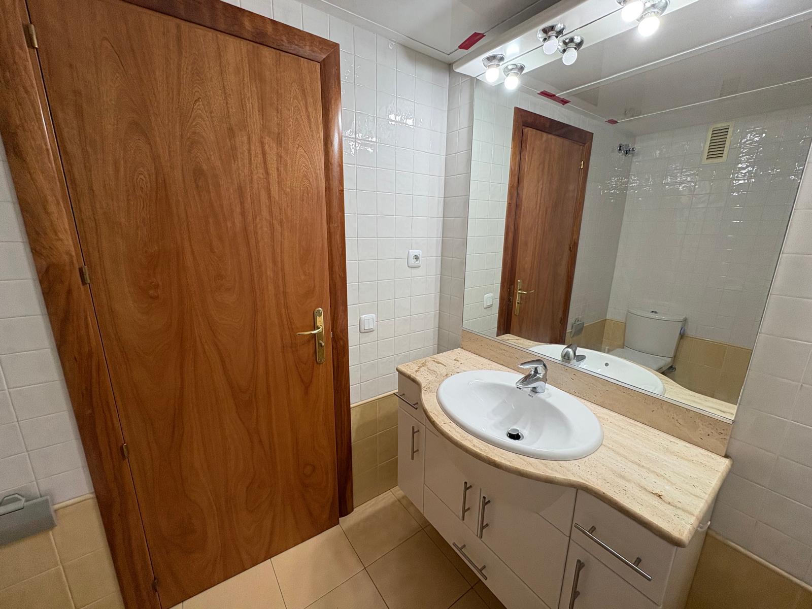 Imagen 18 Piso en venta en Sabadell / Espectacular piso de 3 habitaciones a un paso de Rambla