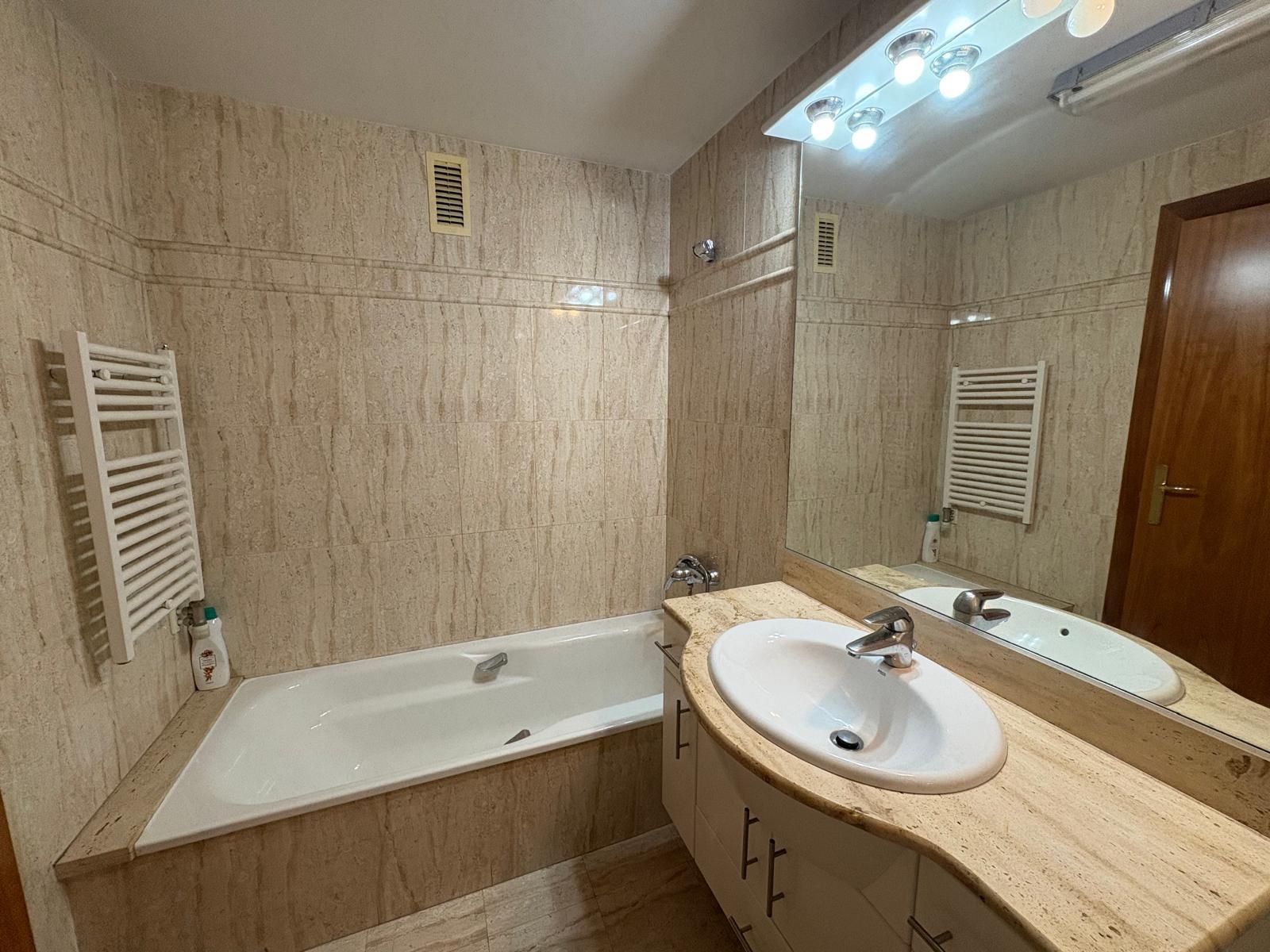 Imagen 6 Piso en venta en Sabadell / Espectacular piso de 3 habitaciones a un paso de Rambla