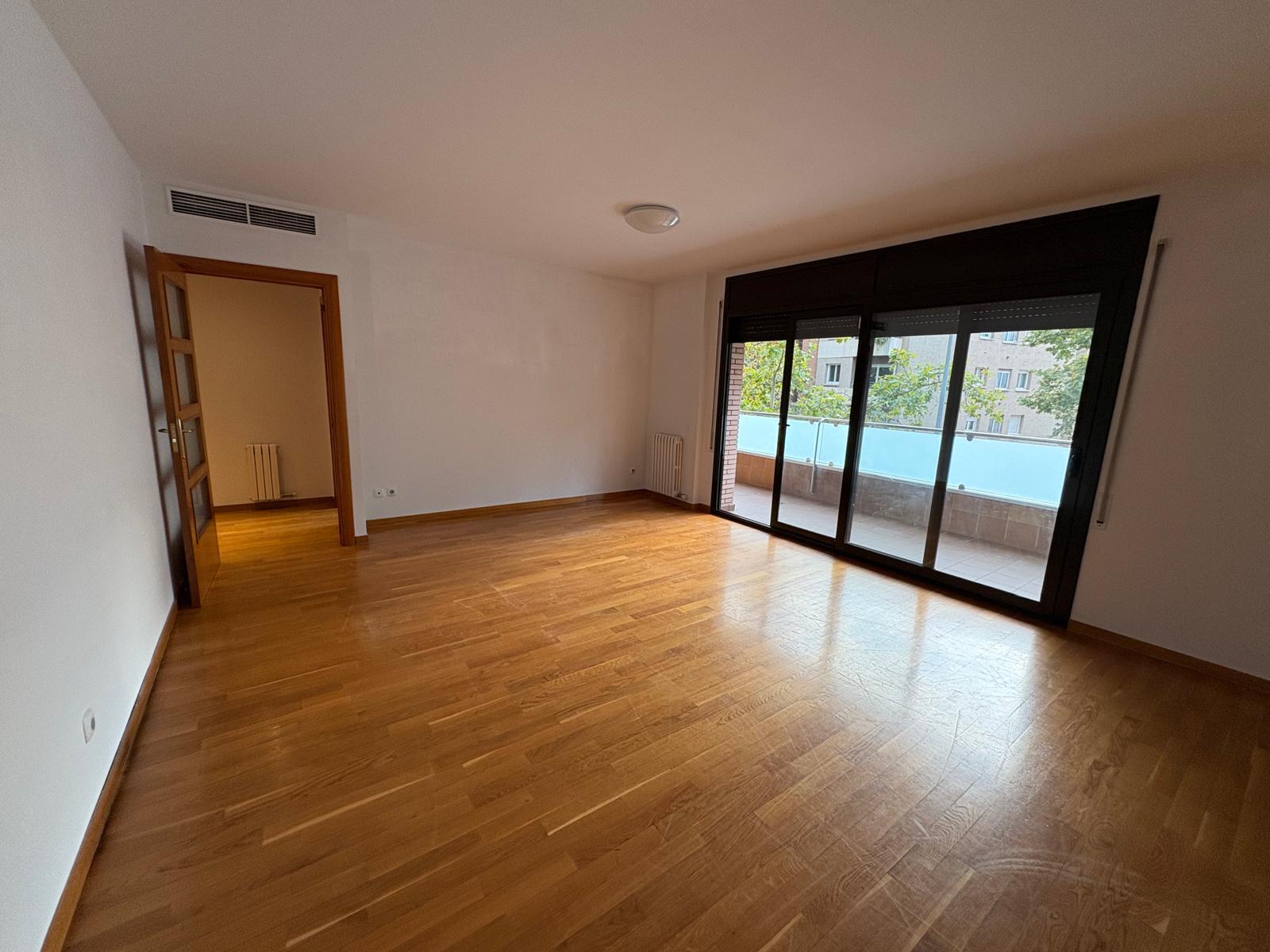 Imagen 10 Piso en venta en Sabadell / Espectacular piso de 3 habitaciones a un paso de Rambla