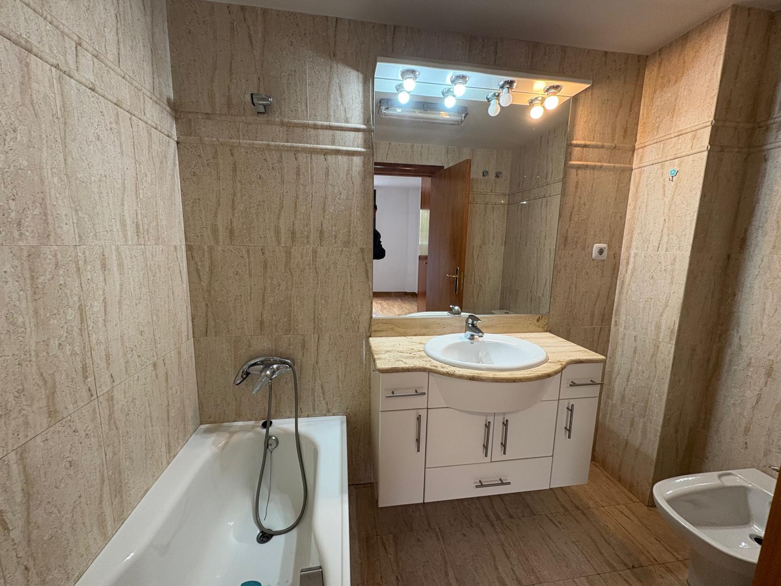 Imagen 19 Piso en venta en Sabadell / Espectacular piso de 3 habitaciones a un paso de Rambla