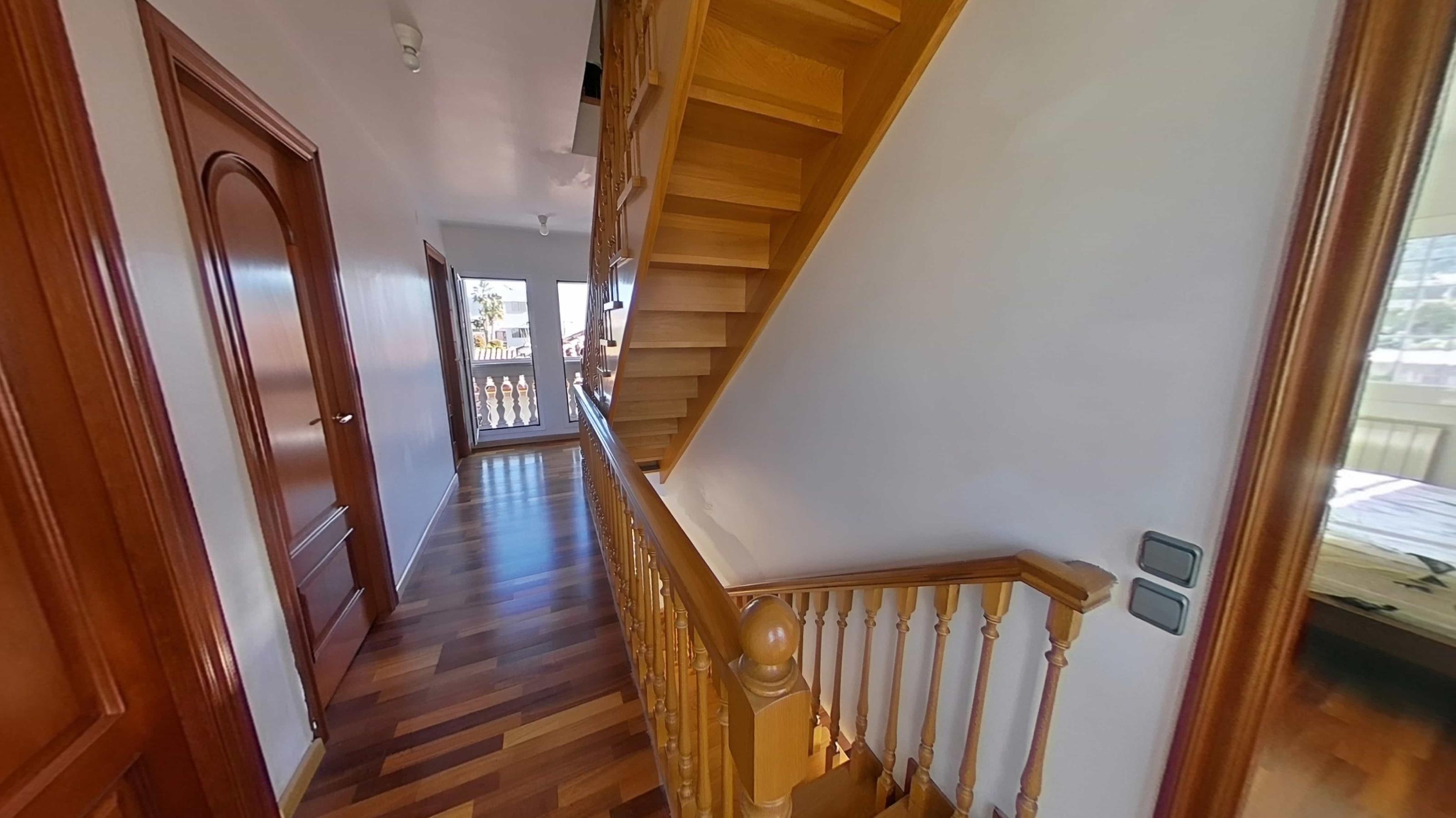 Imagen 18 Casa en venta en Montcada I Reixac / Santa María de Montcada, cerca del parque de Can Olller