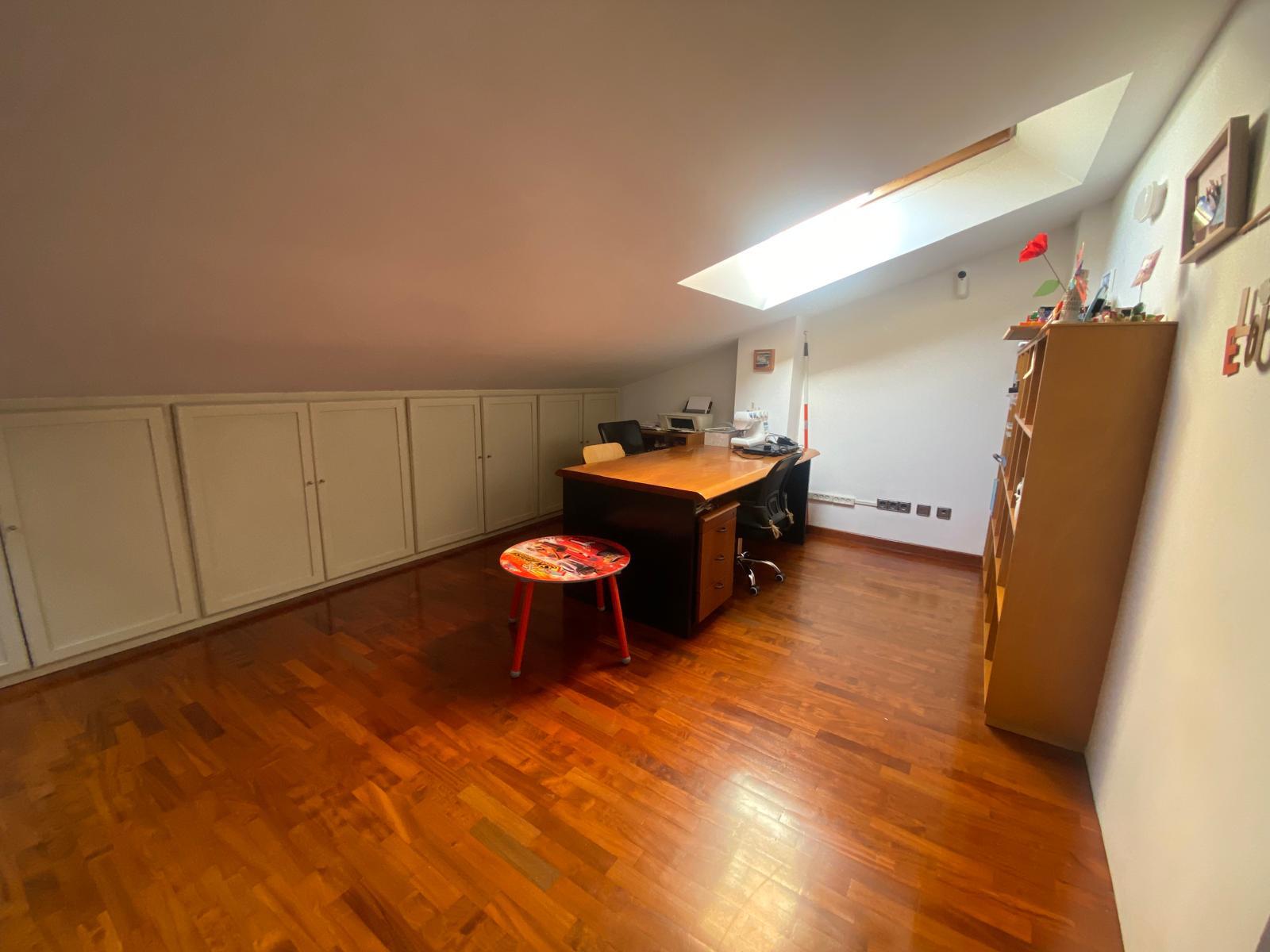 Imagen 26 Dúplex en venta en Sabadell / Al lado de la plaza del gas 