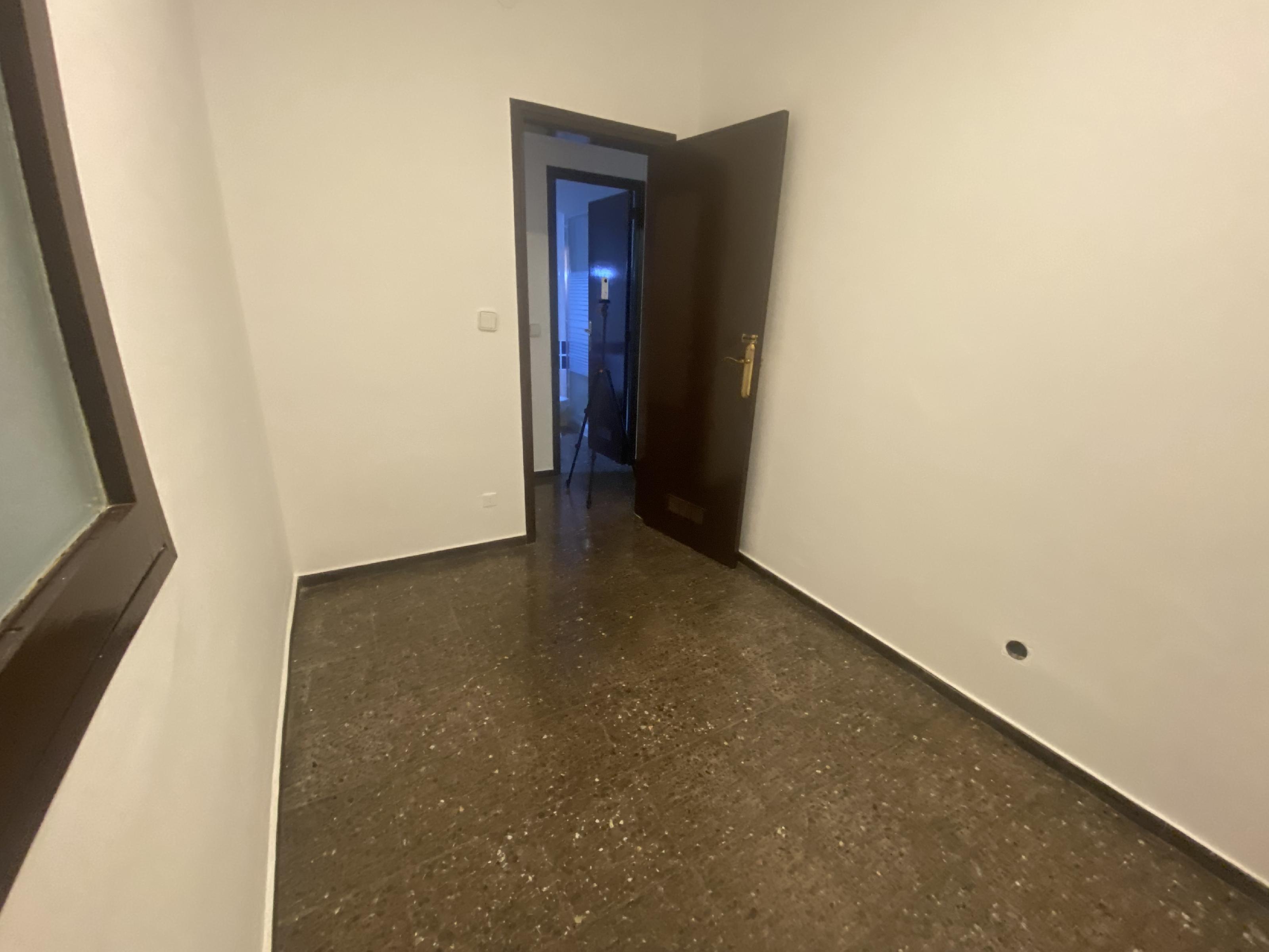 Imagen 10 Piso en venta en Sabadell / Junto al Corte Inglés