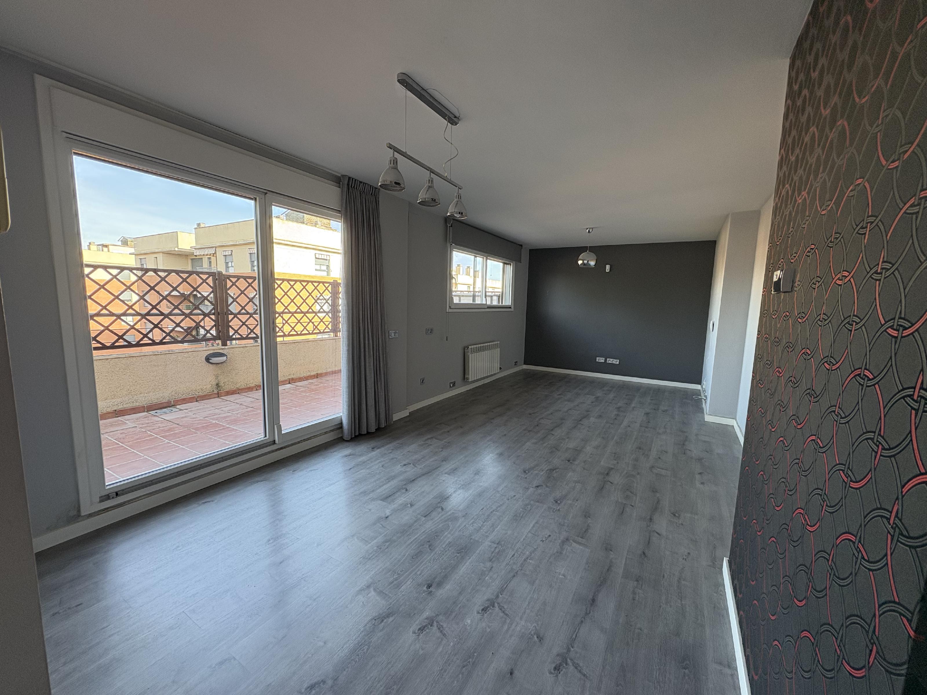 Imagen 5 Ático en venta en Sabadell / Zona Castellarnau