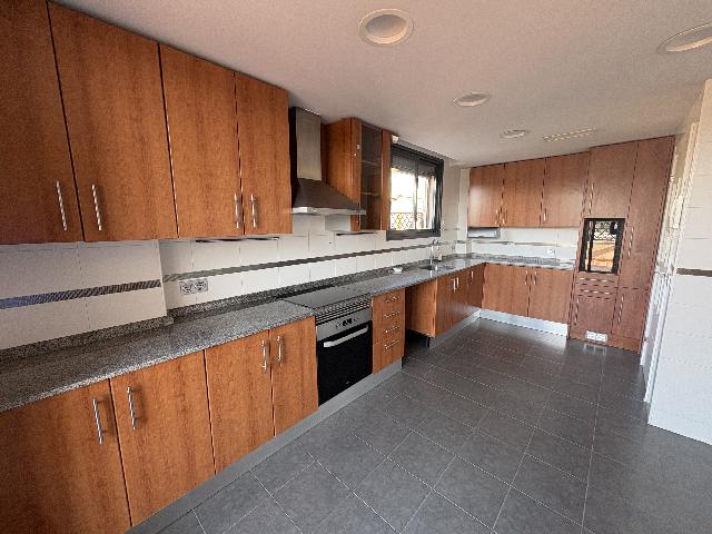 Imagen 4 Inmueble 299584 - Ático en venta en Sabadell / Zona Castellarnau