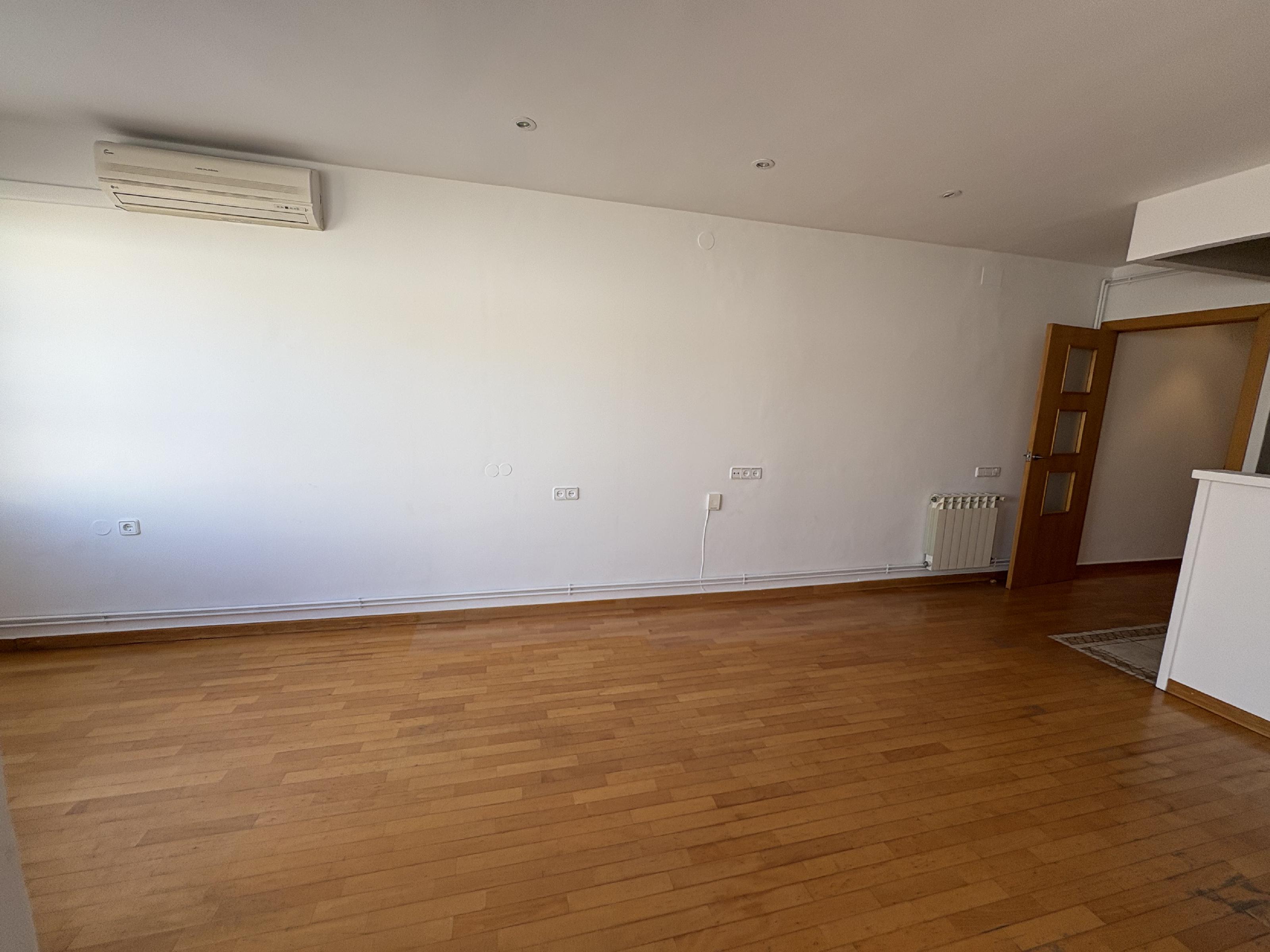 Imagen 11 Piso en alquiler en Sabadell / Junto a Plaza del Gas