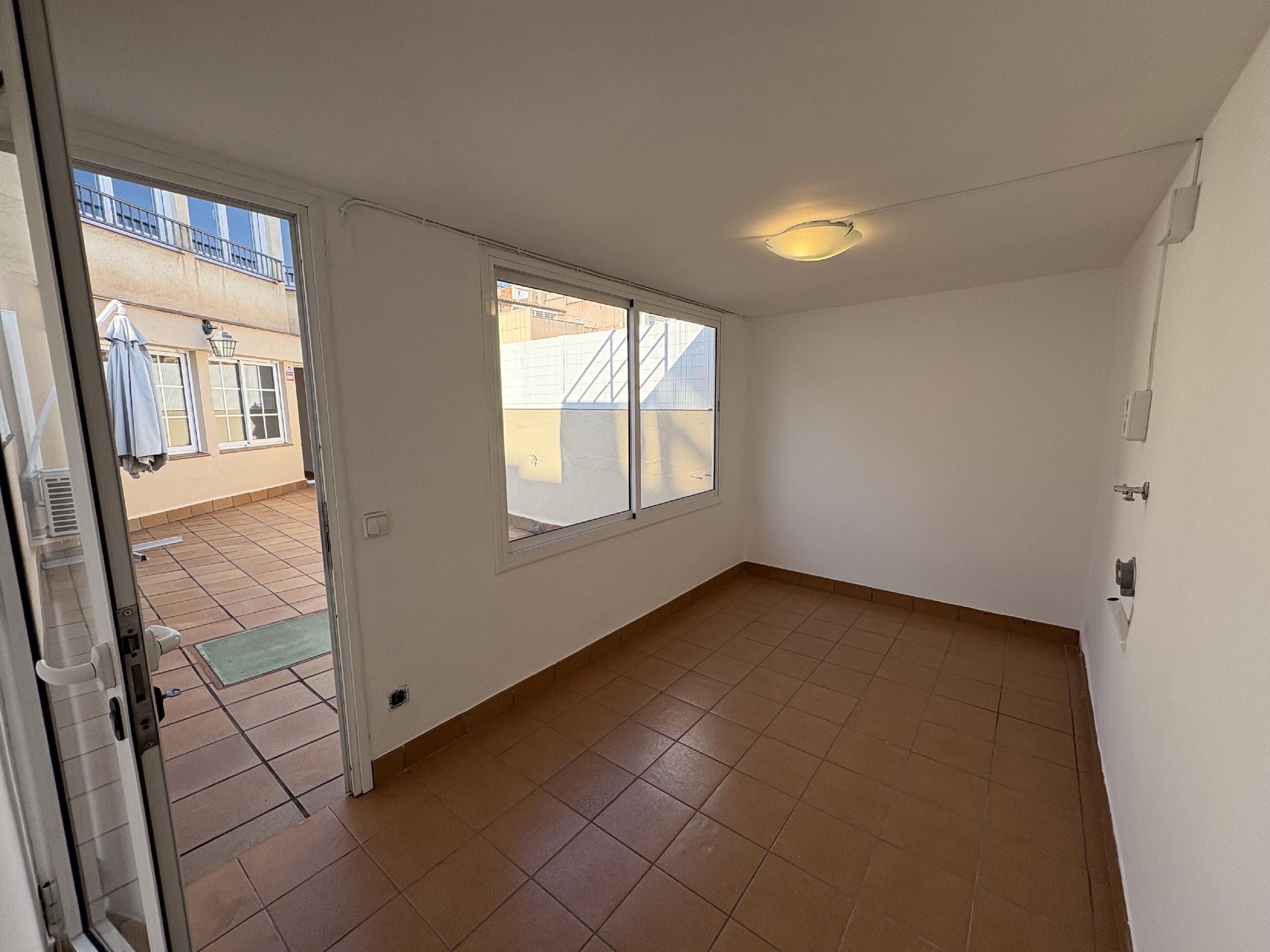 Imagen 13 Piso en alquiler en Sabadell / Junto a Plaza del Gas