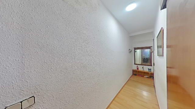 Imagen 9 Inmueble 299932 - Piso en venta en Sabadell / Al lado del colegio Ribatallada