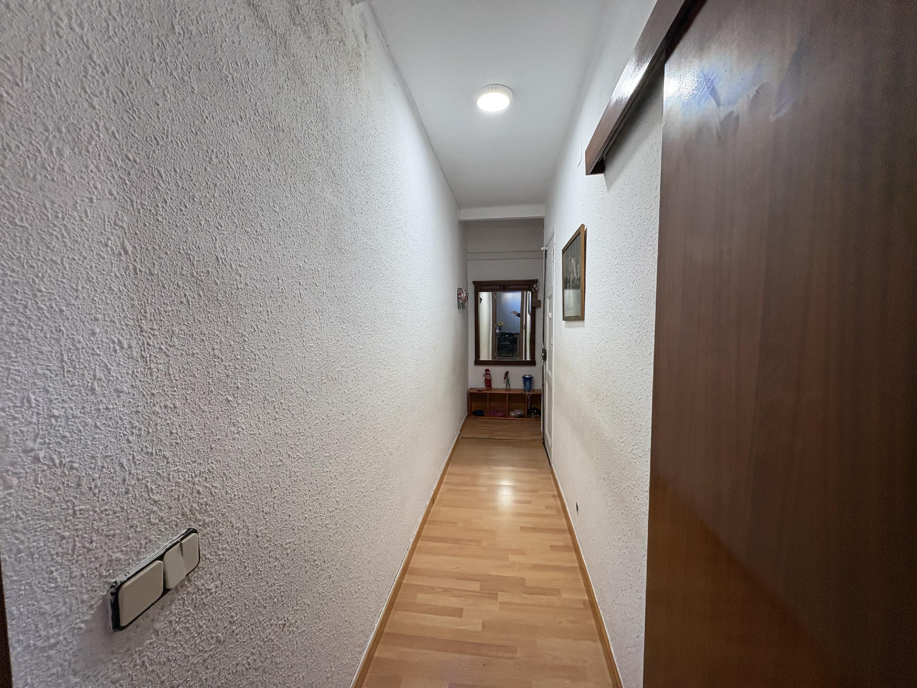 Imagen 23 Piso en venta en Sabadell / Al lado del colegio Ribatallada