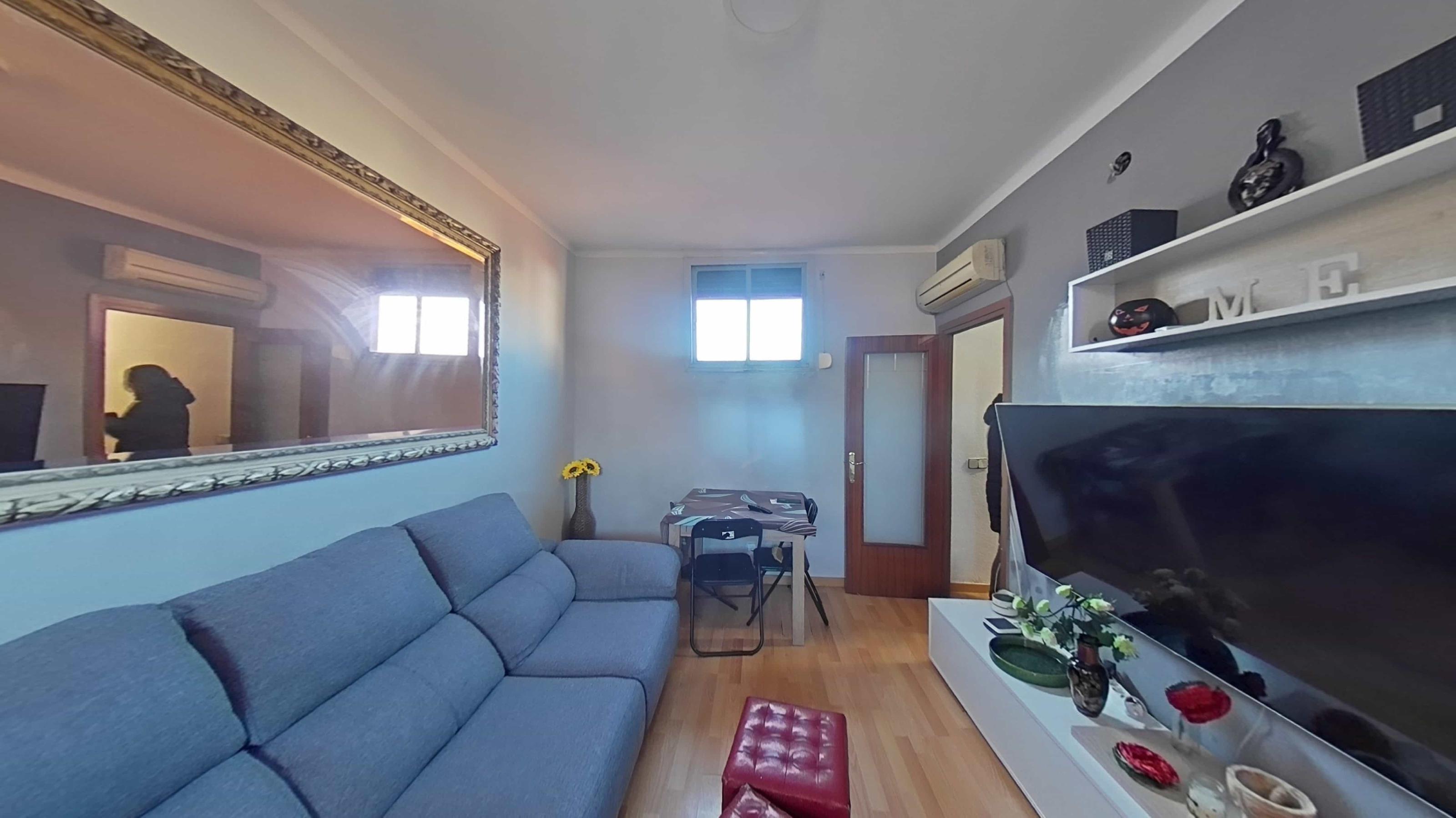 Imagen 13 Piso en venta en Sabadell / Al lado del colegio Ribatallada