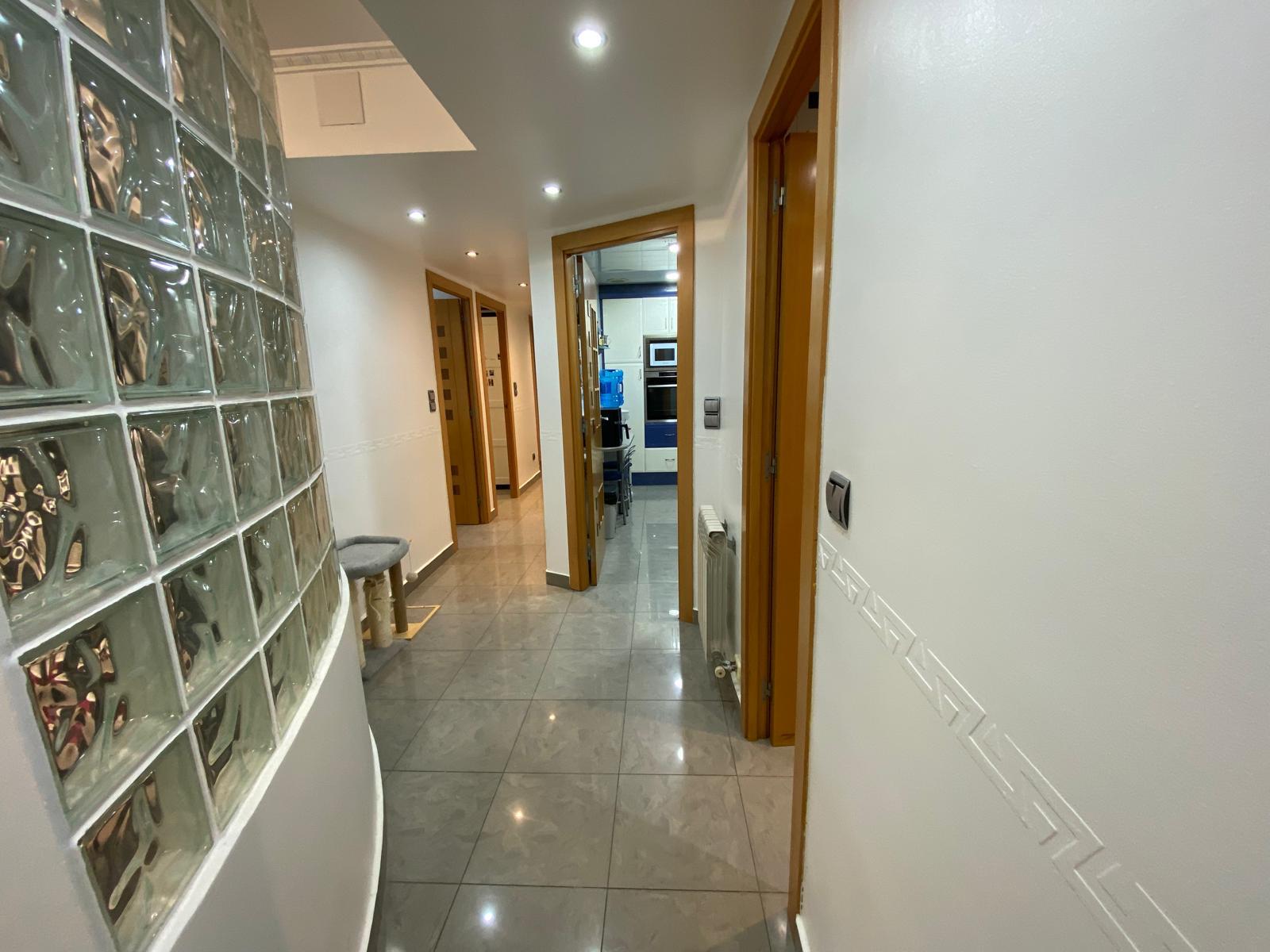 Imagen 7 Piso en venta en Barberà Del Vallès / A  3 minutos del ajuntamiento de barbera del valles 